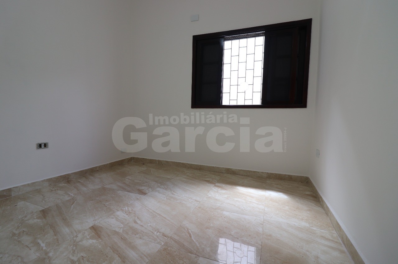Foto 12 - Casa com 3 dormitórios e piscina em Peruíbe