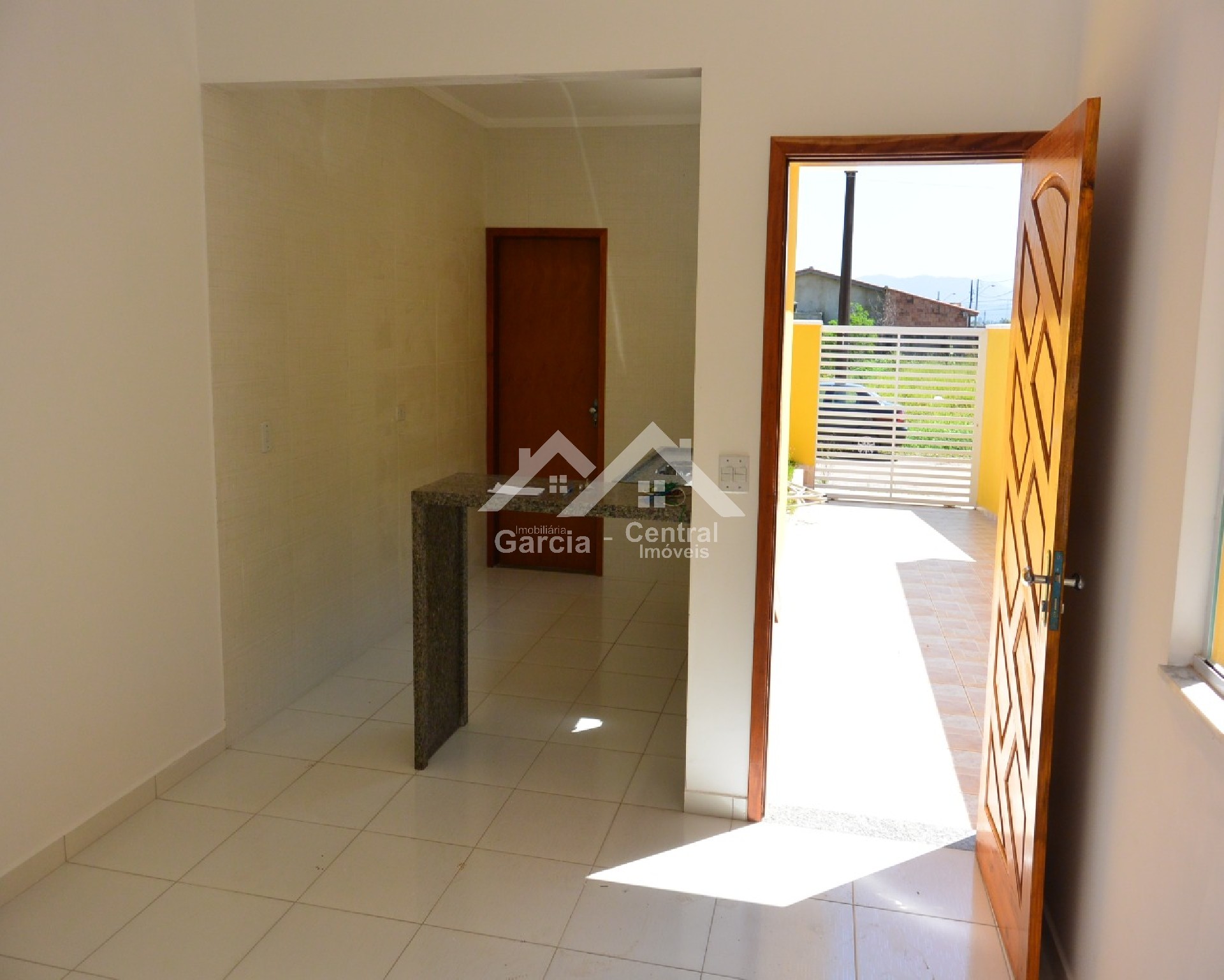 Foto 3 - Casa em Peruíbe no bairro São José