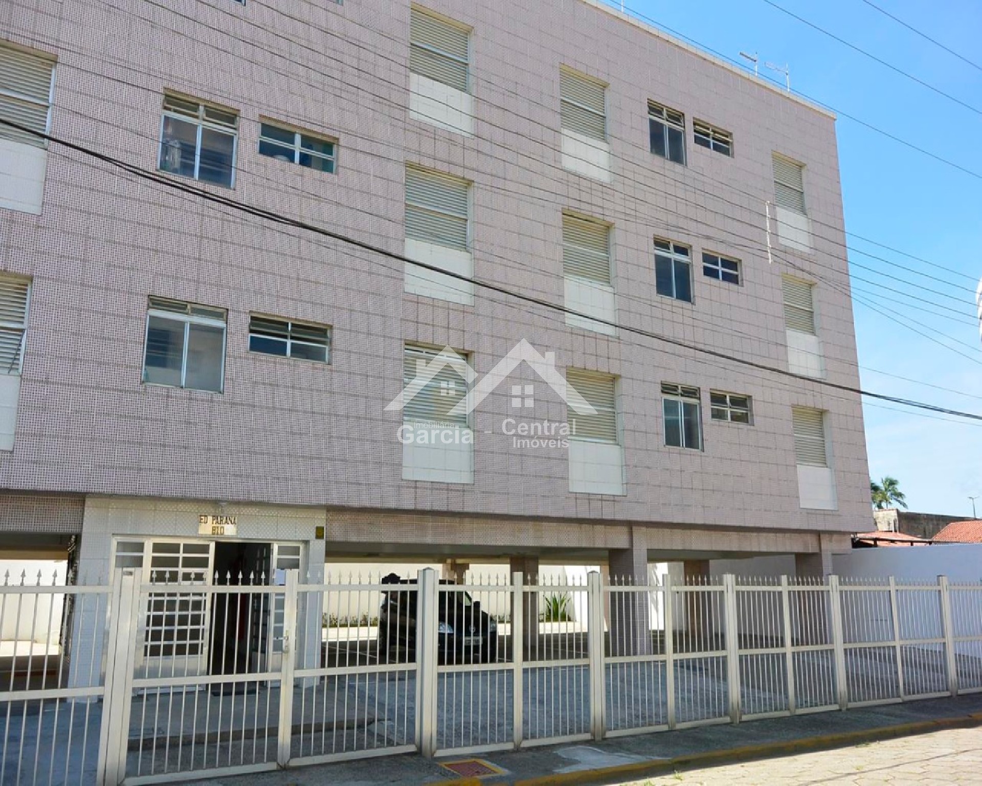 Apartamento em Peruíbe no bairro Centro