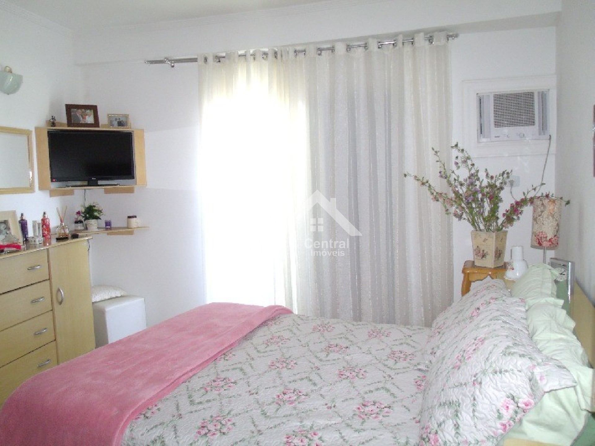 Foto 13 - Apartamento em Peruíbe no bairro Sambura