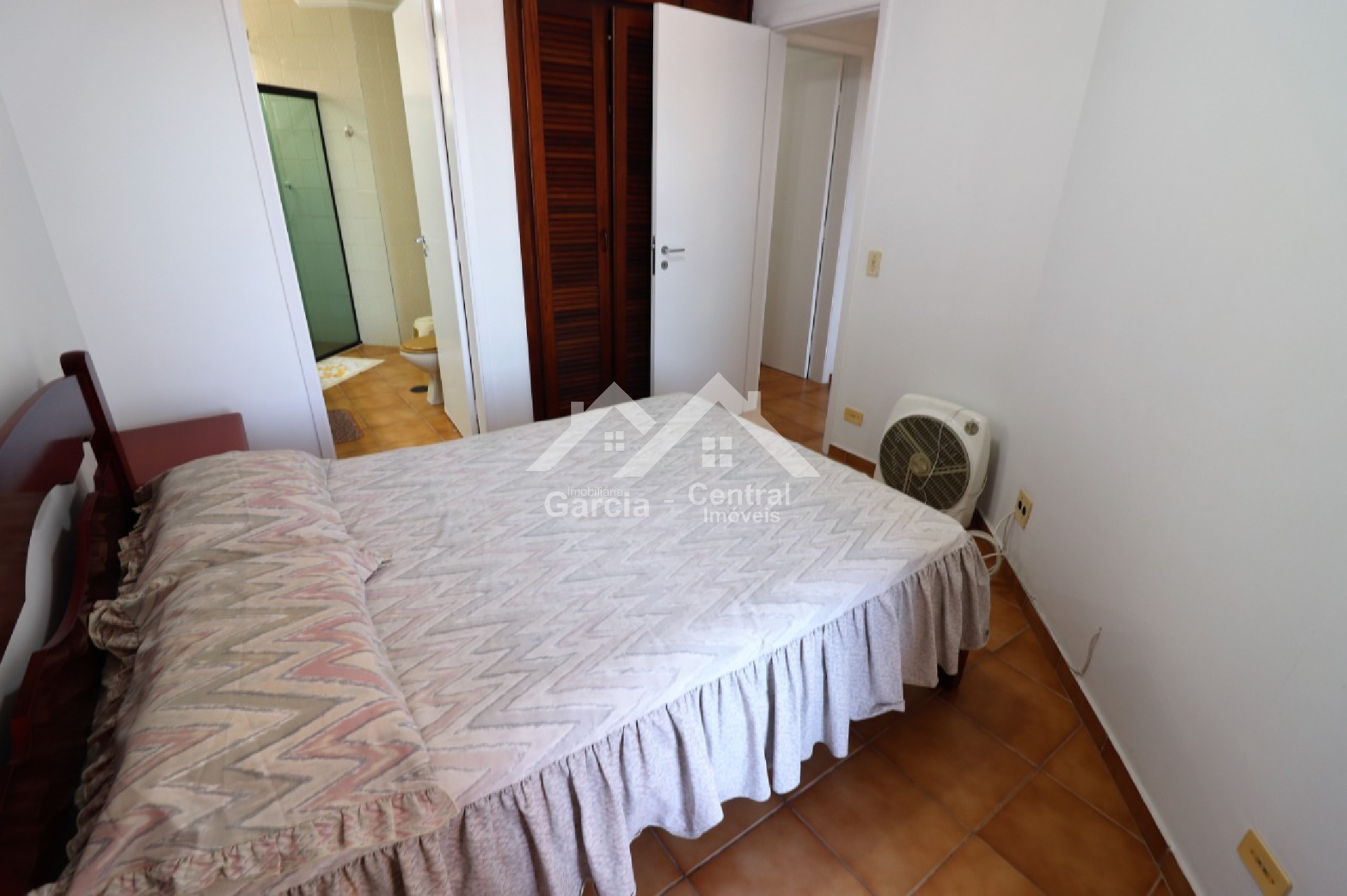 Foto 21 - Apartamento a venda em Peruíbe