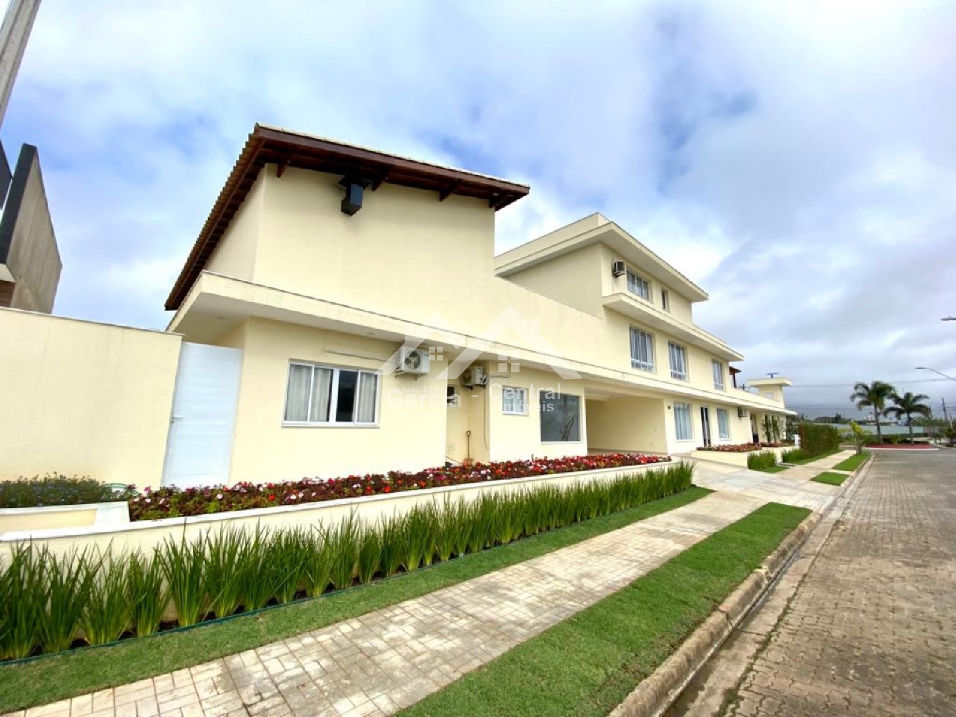 Foto 2 - Triplex em Peruíbe.