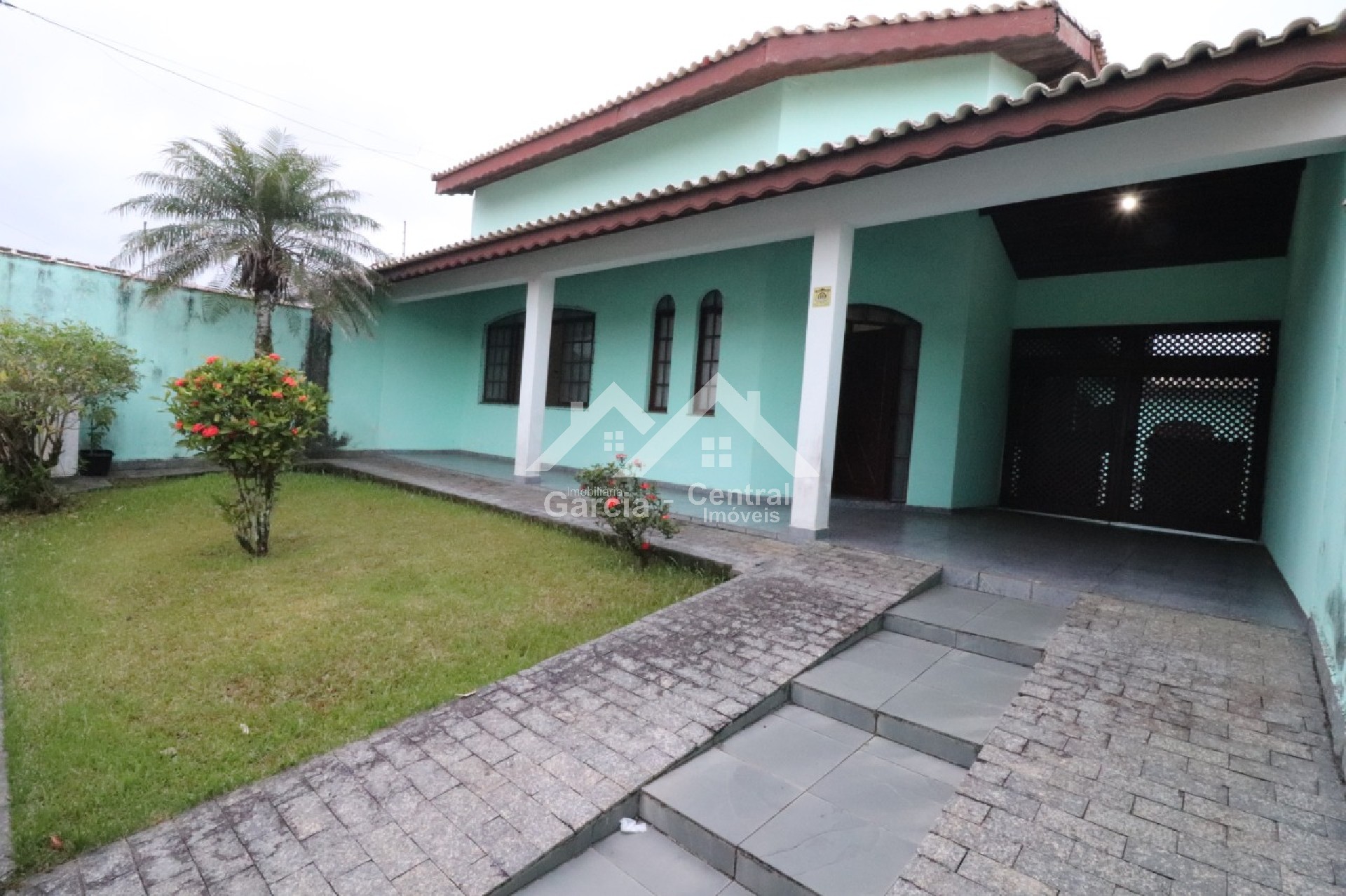 Casa perto da praia em Peruíbe