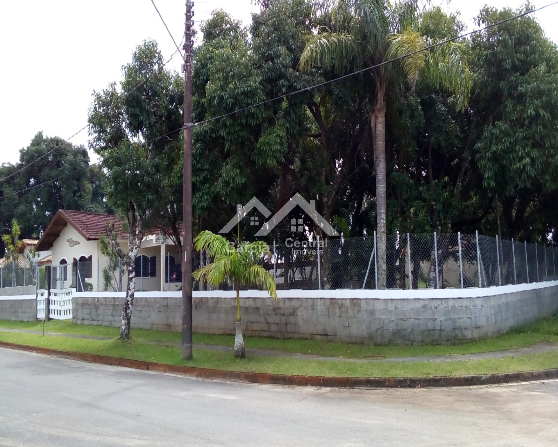 Casa em Peruíbe no bairro Convento Velho
