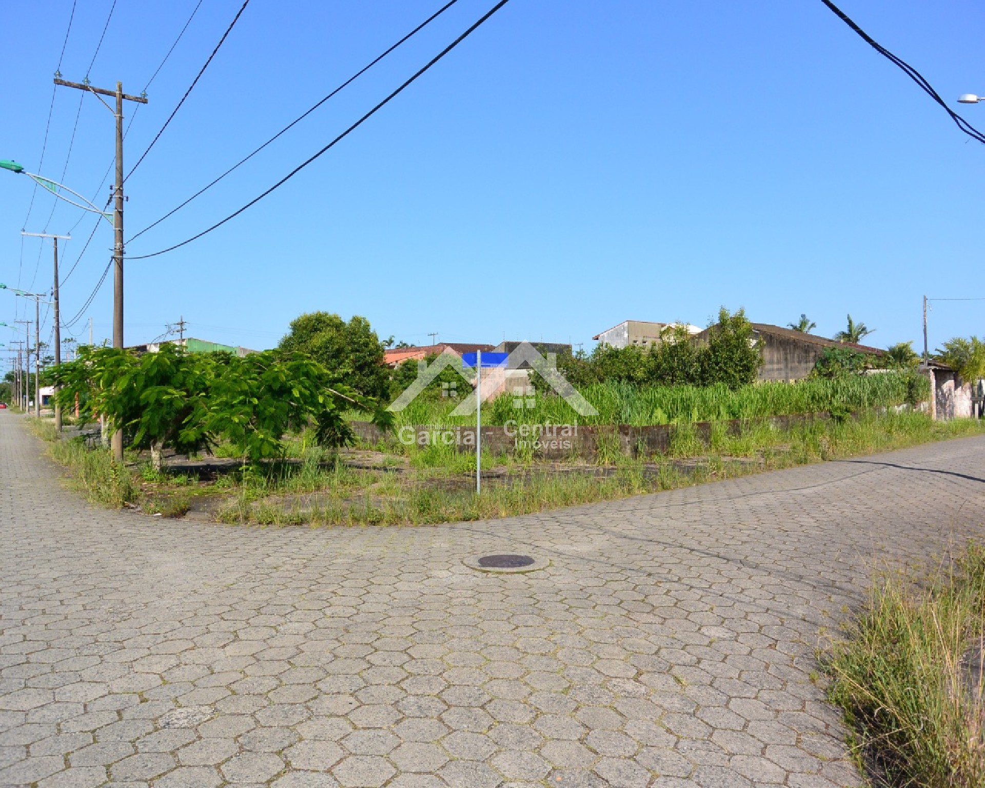 Terreno em Peruíbe no bairro Maria Helena Novaes