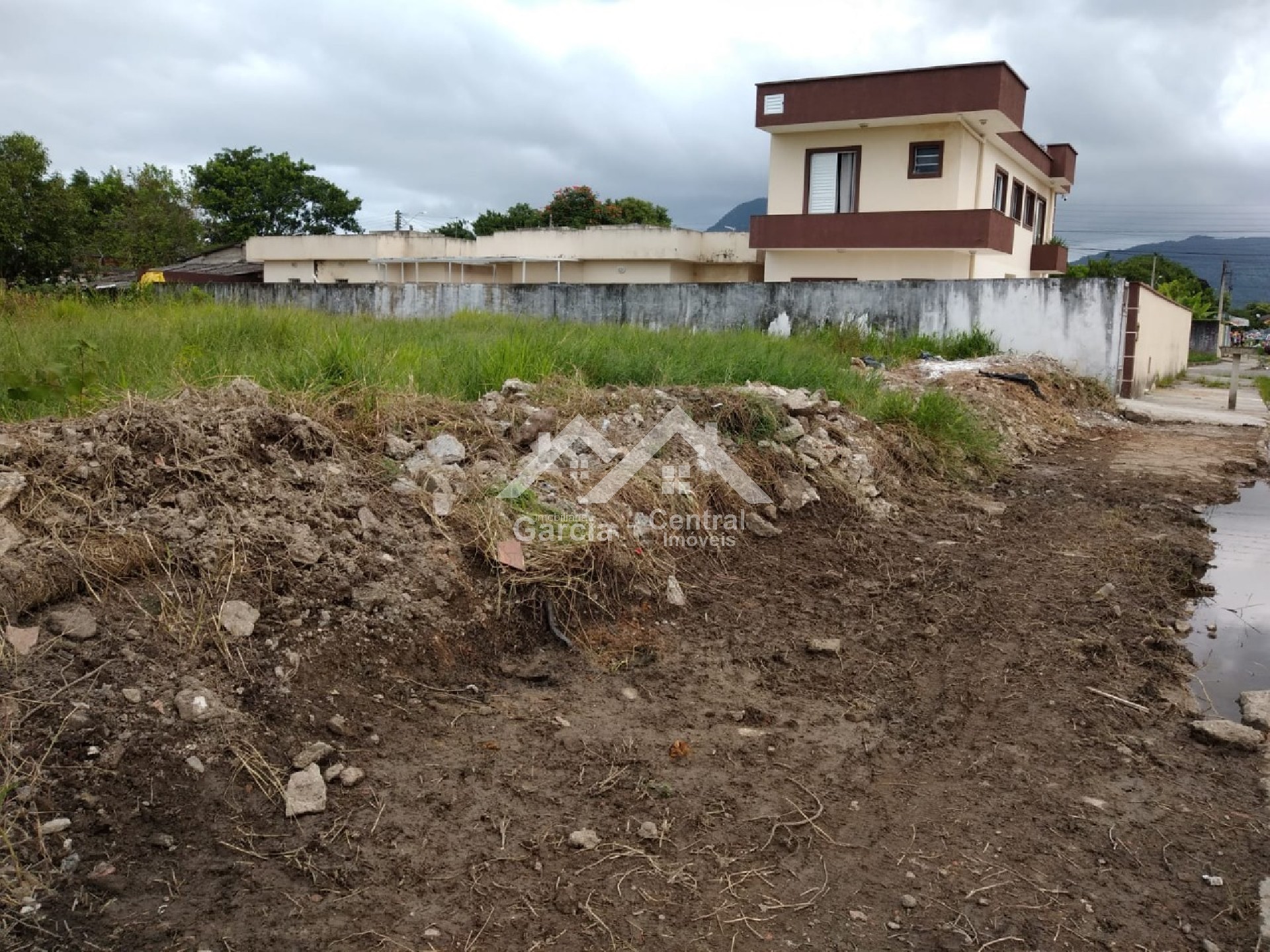 Foto 3 - Terreno a venda em Peruíbe