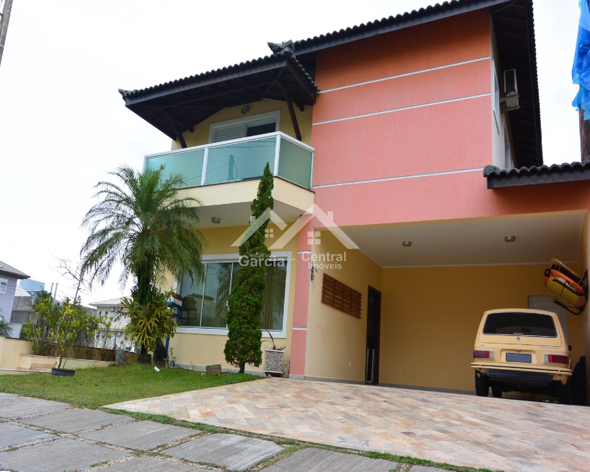 Sobrado em Peruíbe no bairro Três Marias