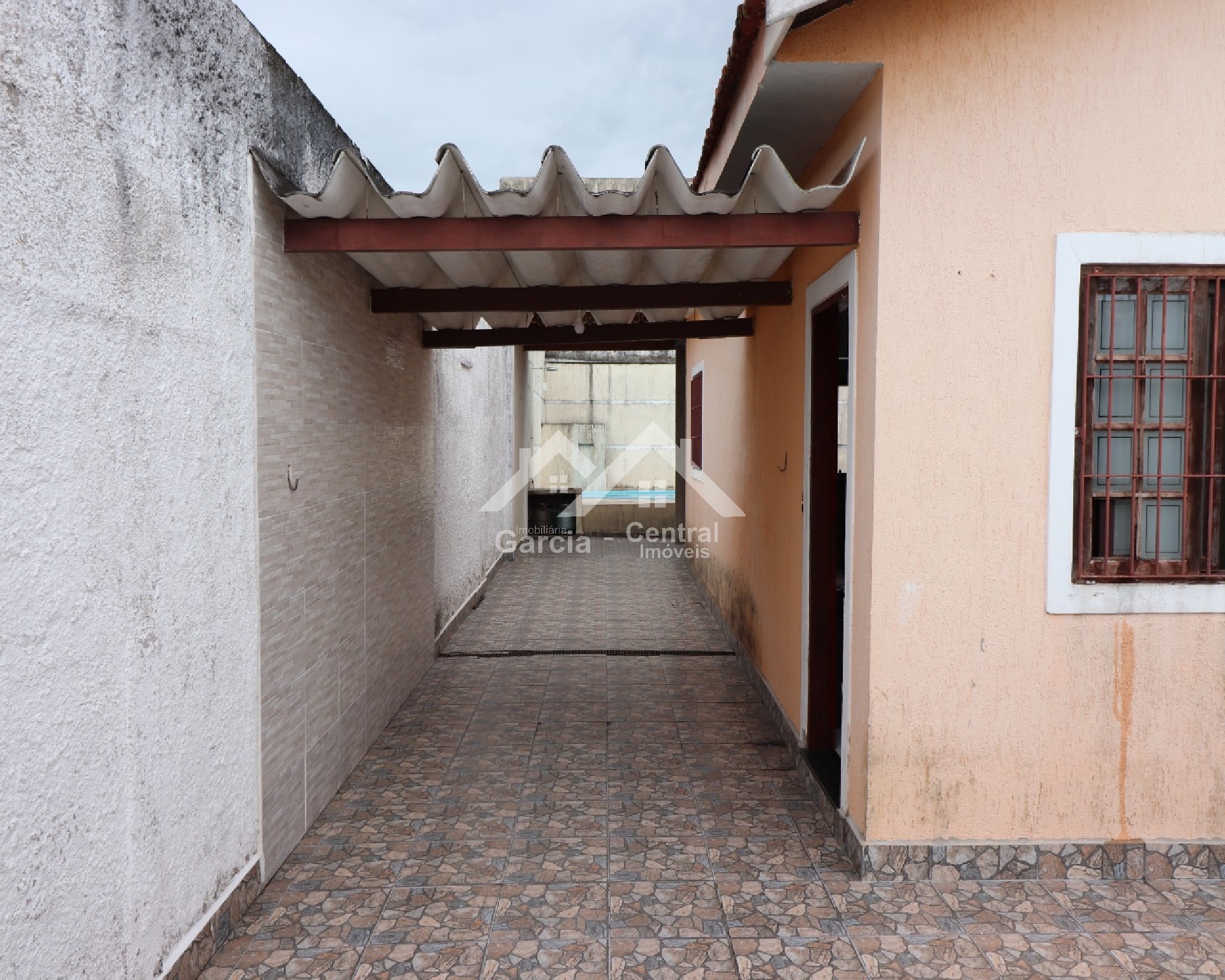 Foto 2 - Casa com piscina em Peruíbe