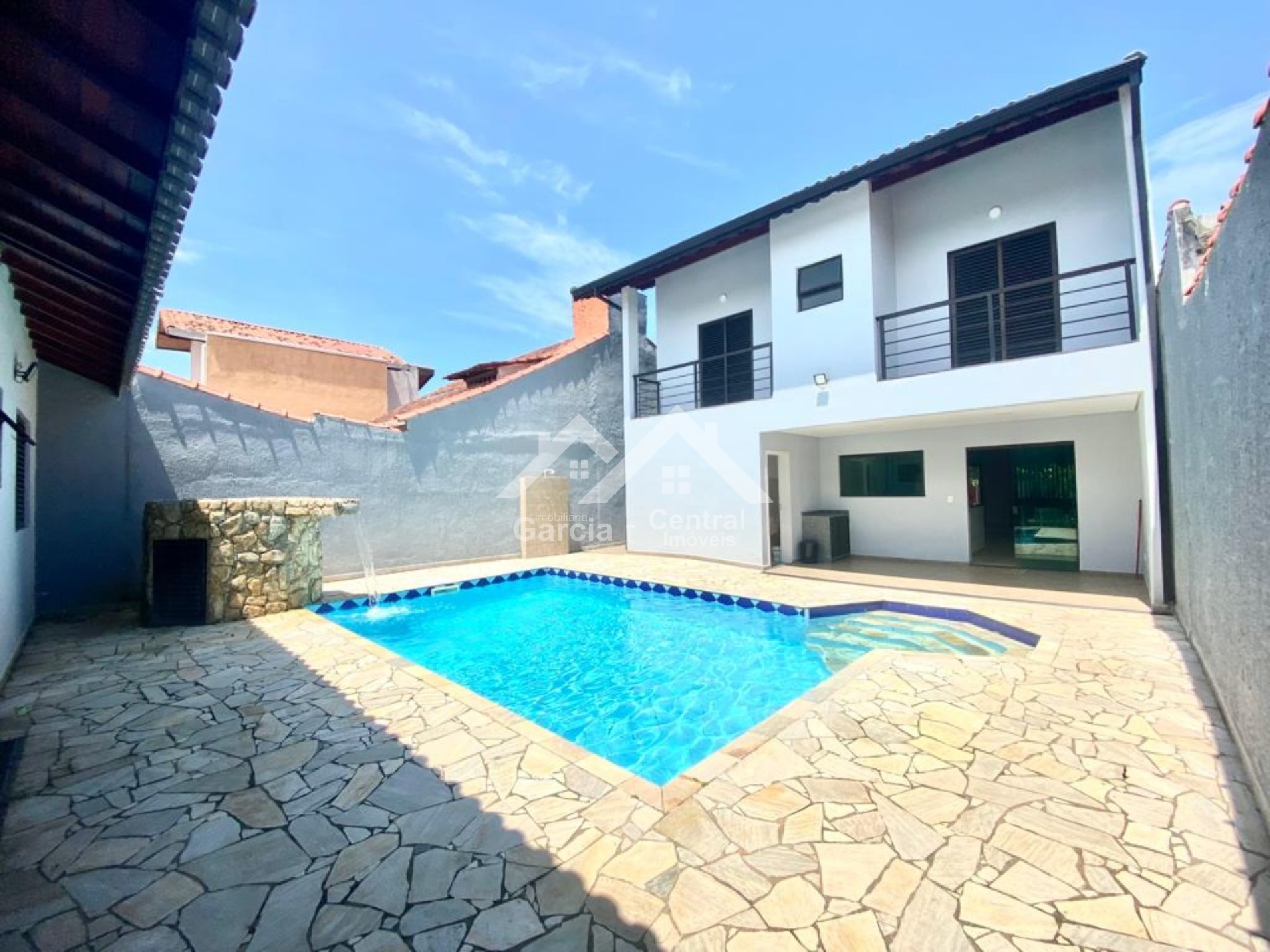Sobrado em Peruíbe