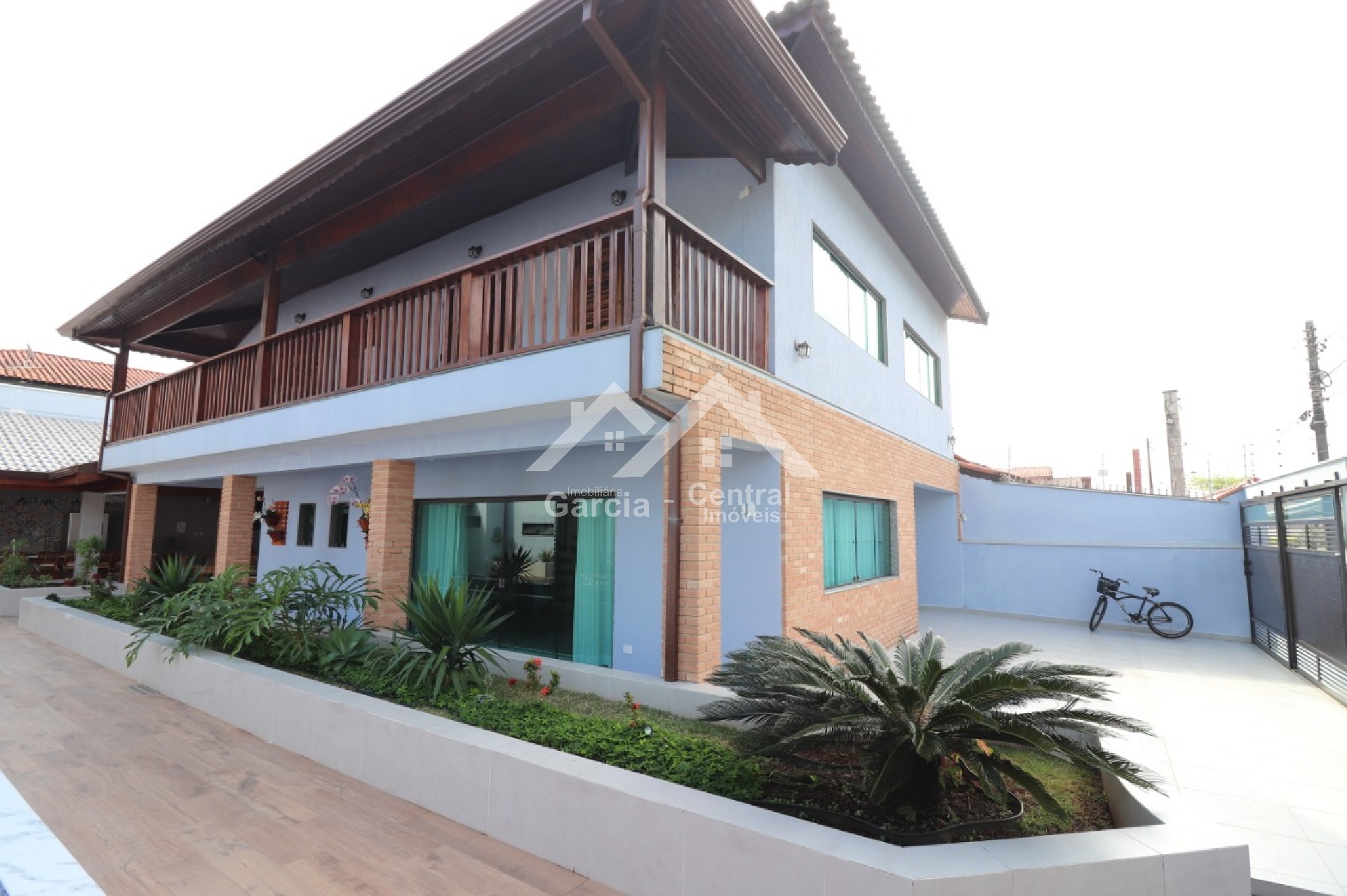 Foto 2 - Casa alto padrão em Peruíbe
