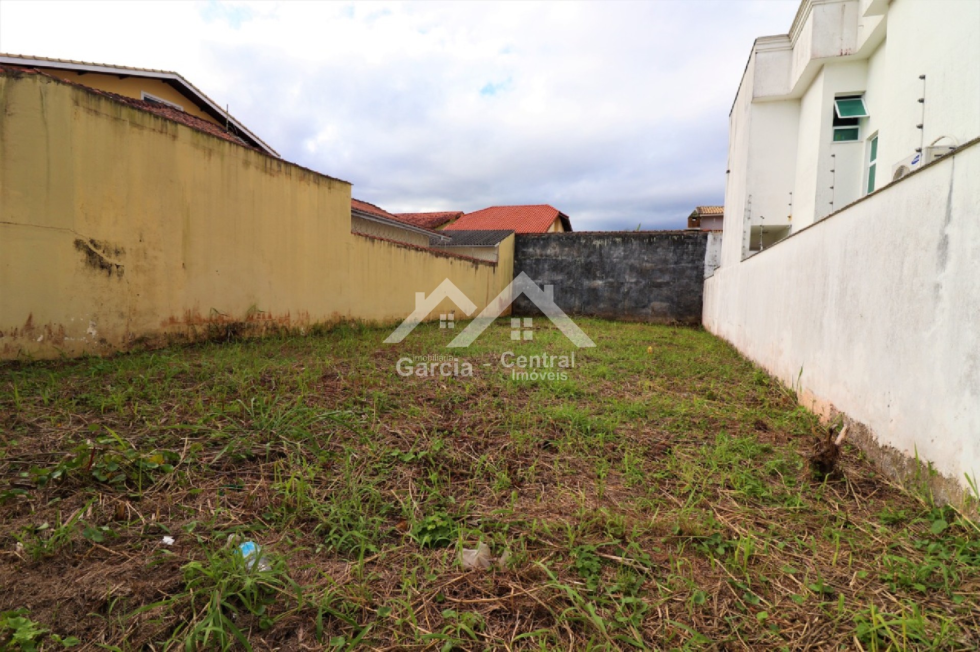 Foto 2 - Terreno a venda em Peruíbe