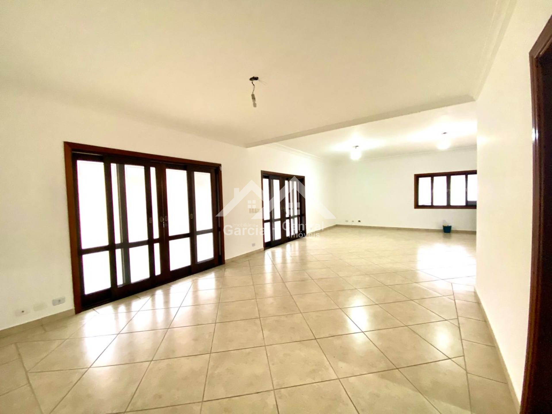 Foto 10 - Sobrado em Peruíbe
