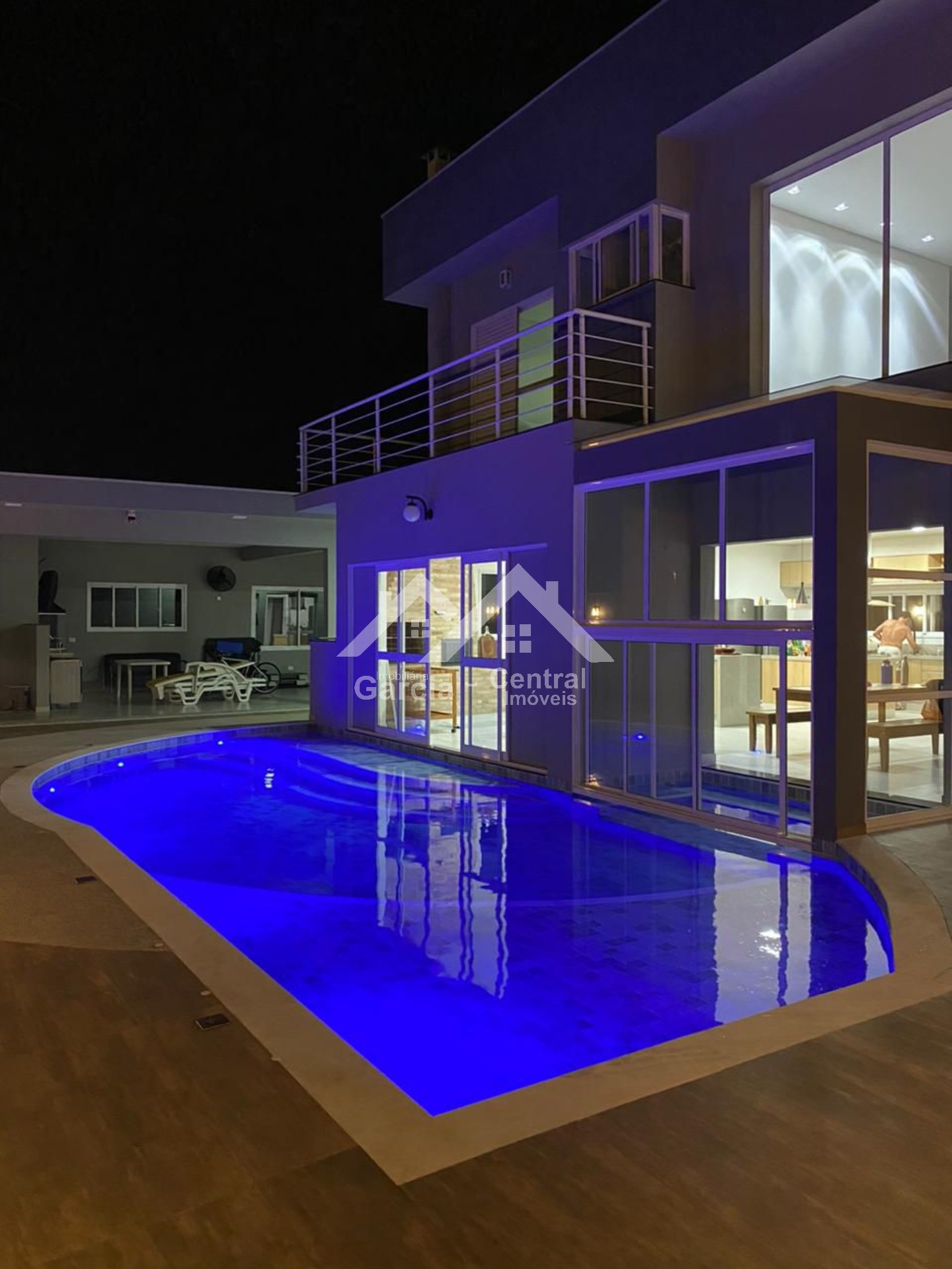Casa em condomínio em Peruíbe