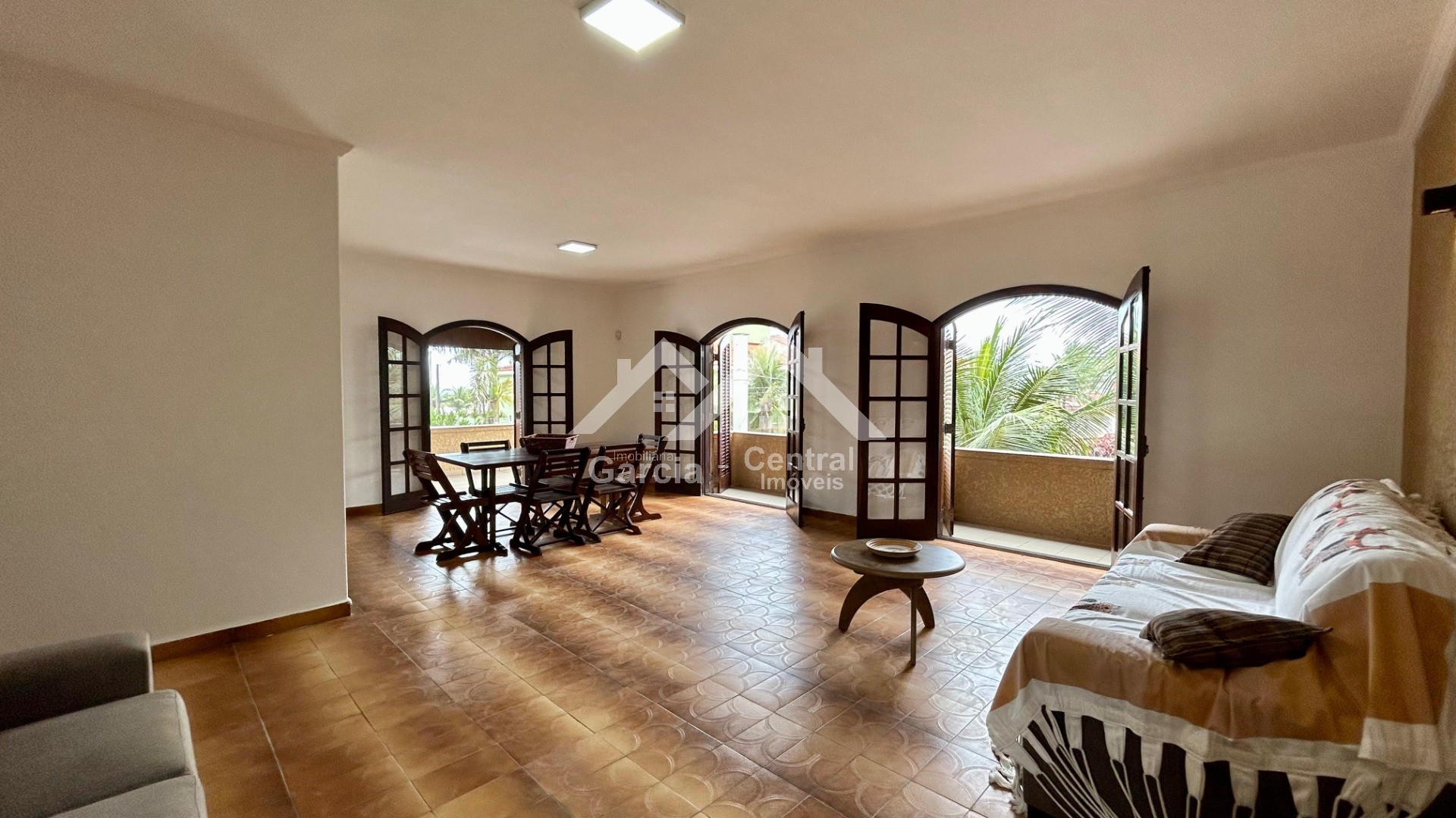 Foto 20 - Casa em Peruíbe lado praia