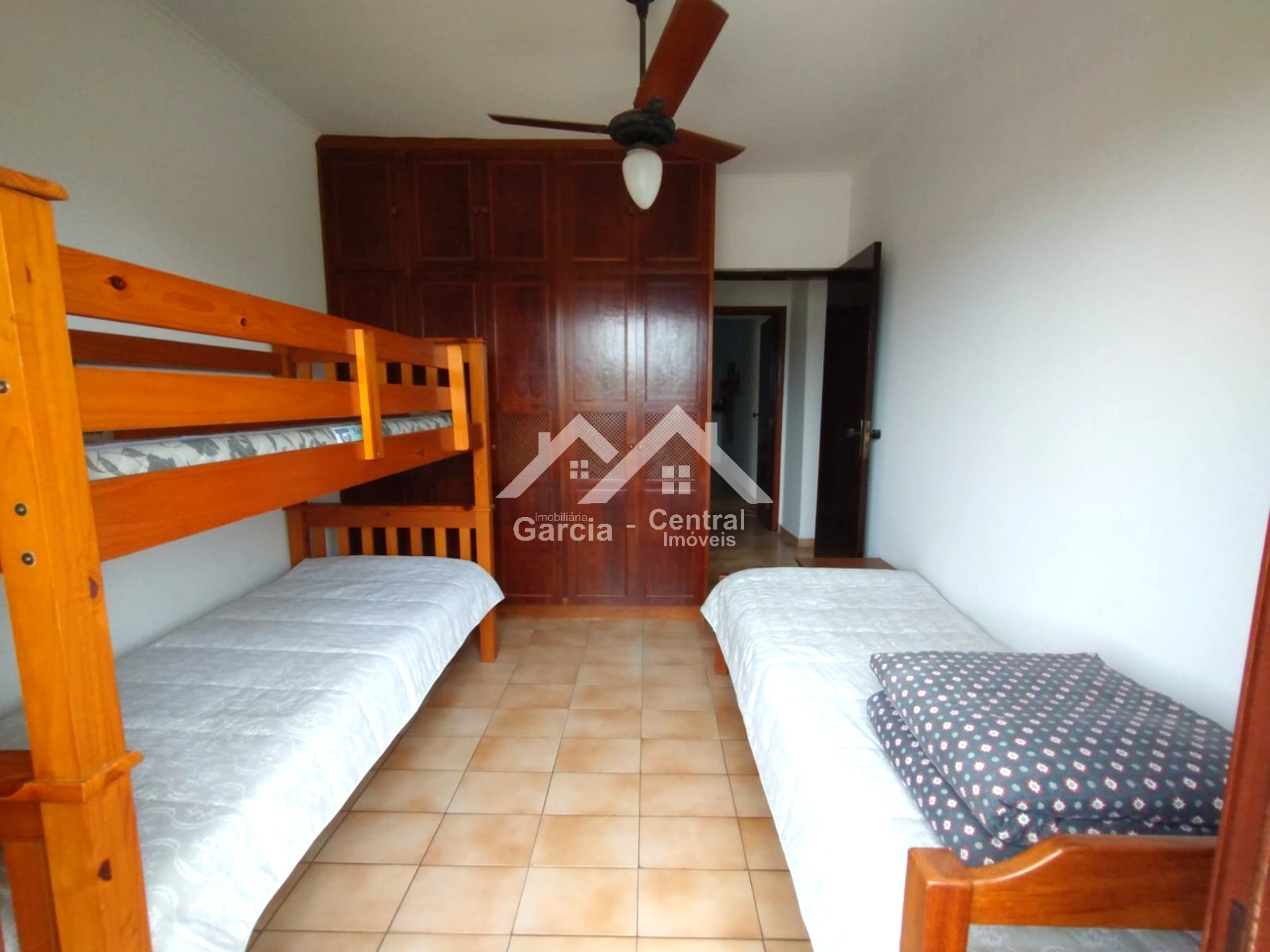 Foto 15 - Apartamento para locação e venda em Peruíbe