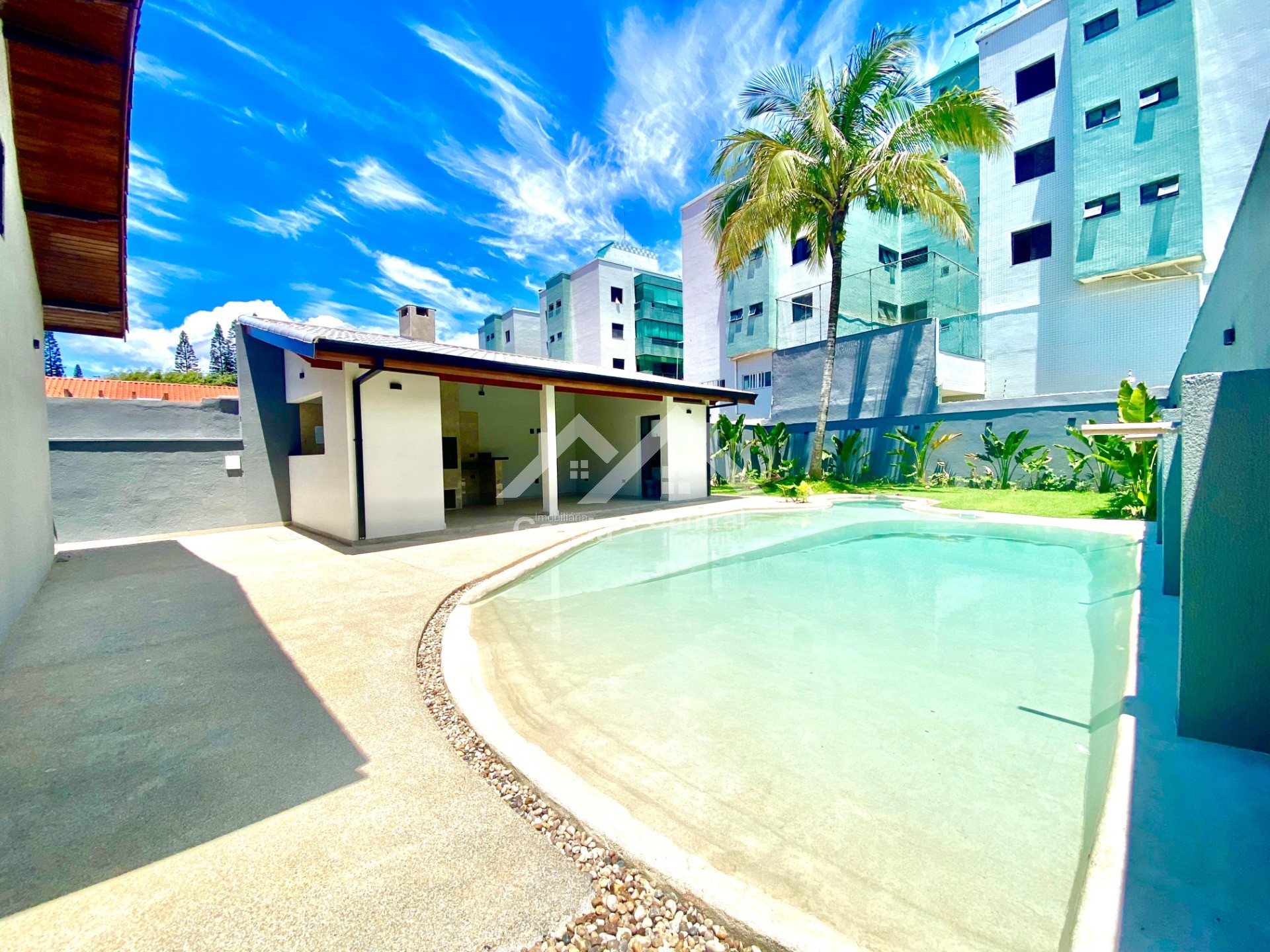 Foto 23 - Casa com  piscina de areia em Peruíbe com 4 quartos sendo 2 suítes