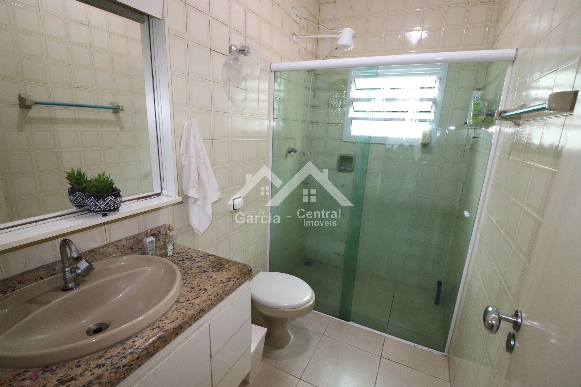 Foto 11 - Casa com piscina com 3 quartos sendo 1 suíte em Peruíbe