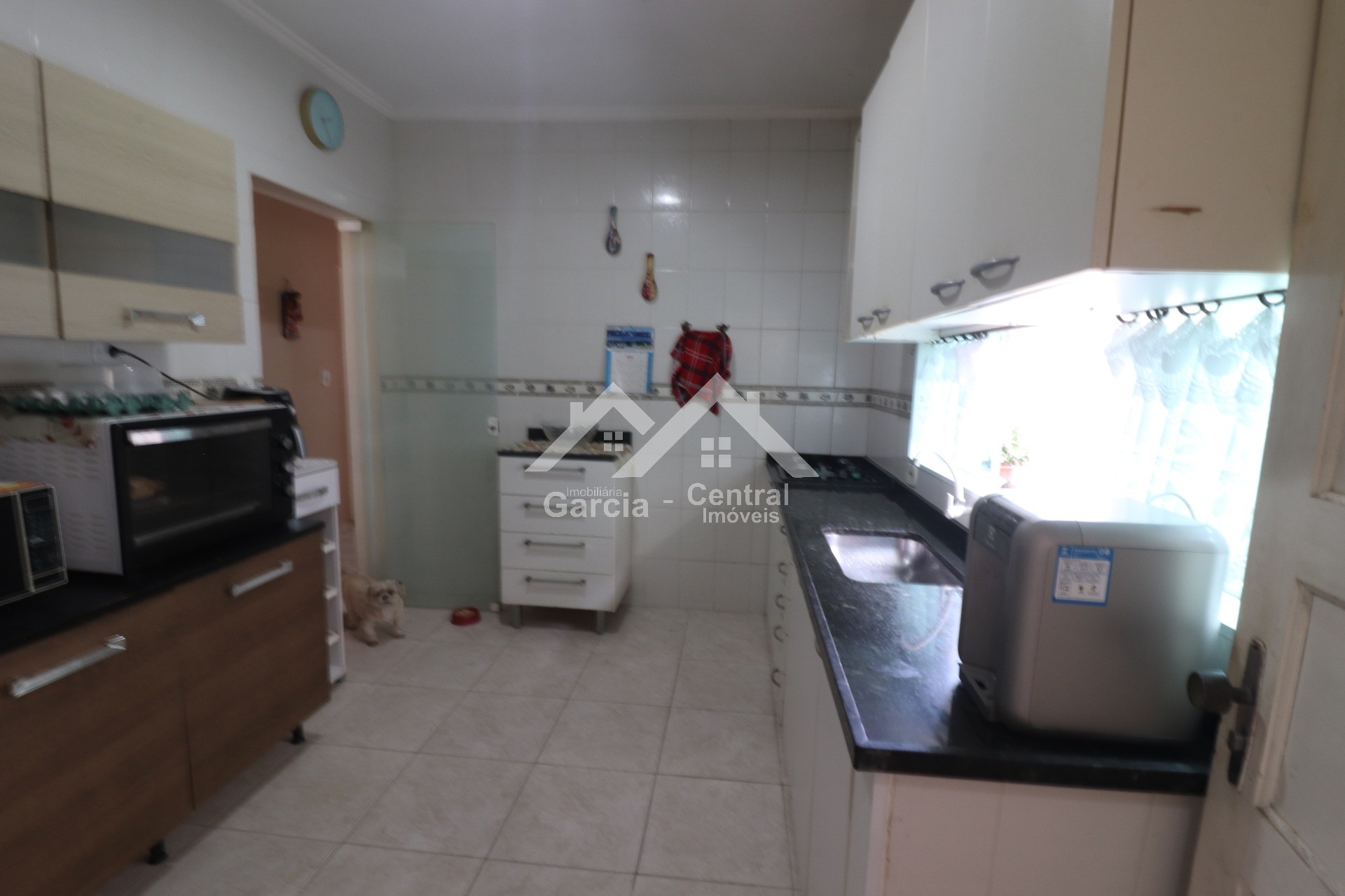 Foto 10 - Casa com piscina com 3 quartos sendo 1 suíte em Peruíbe