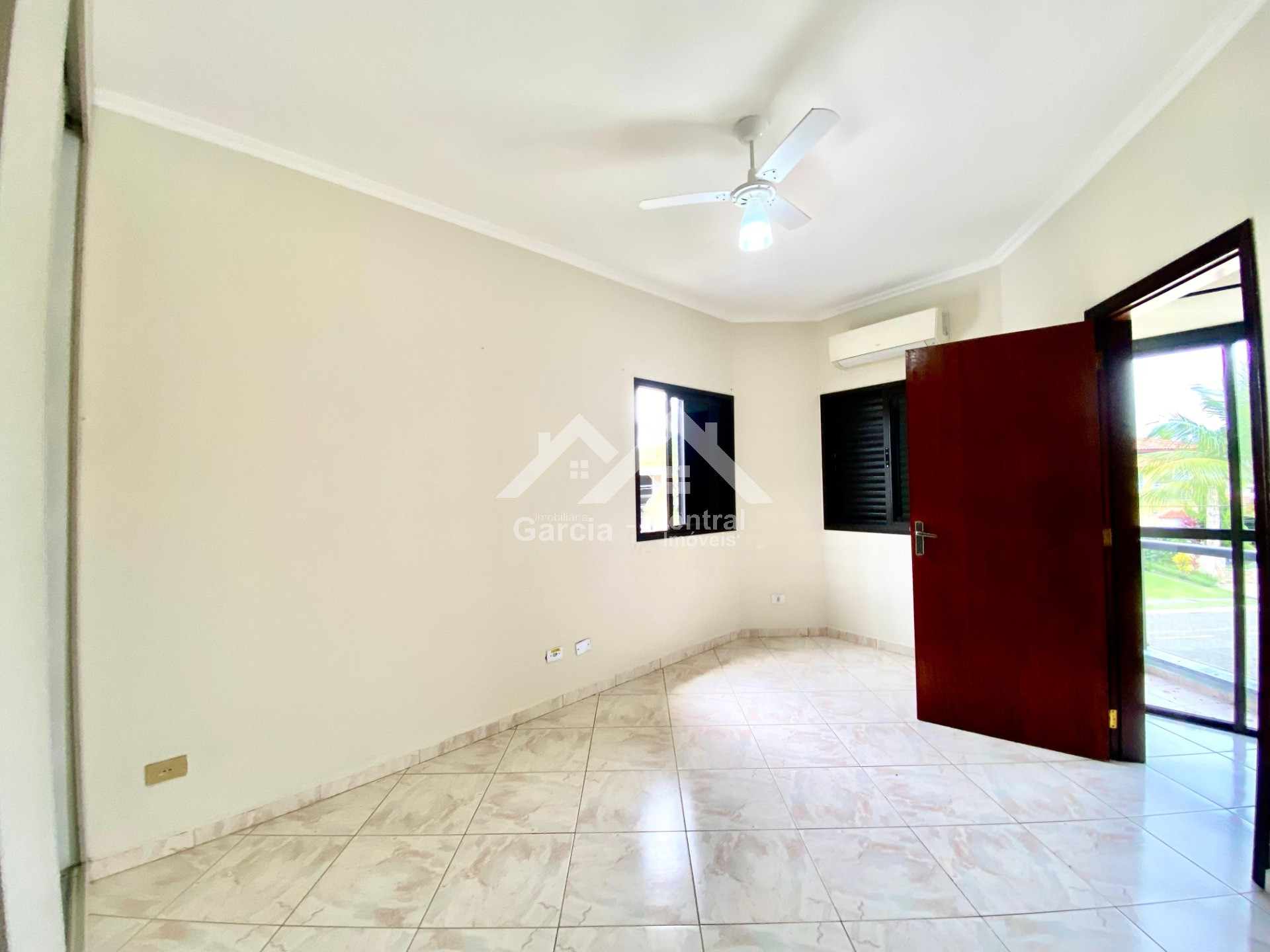 Foto 18 - Casa em condomínio em Peruíbe