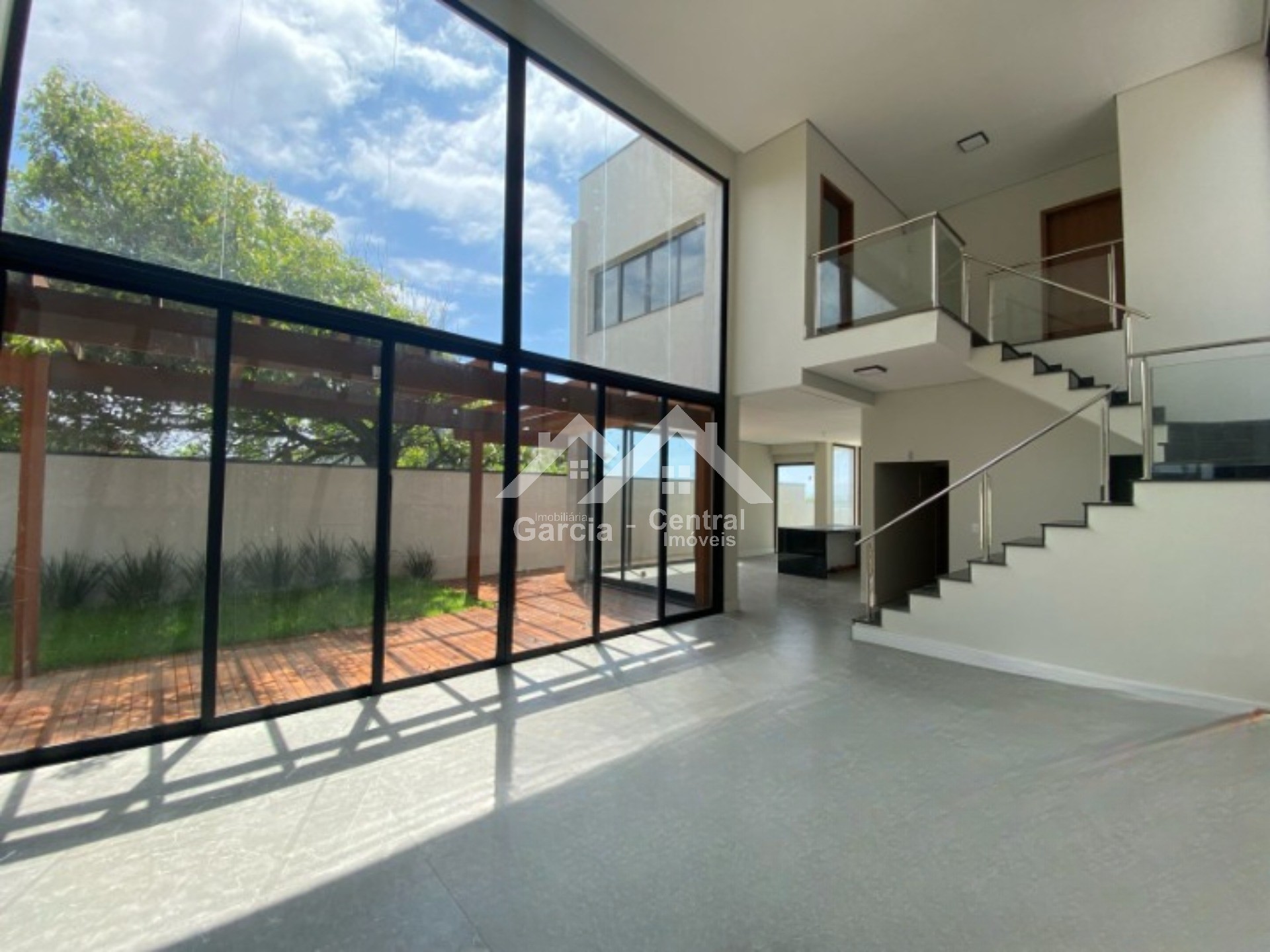 Foto 5 - Sobrado alto padrão, localizado na frente da praia em Peruíbe