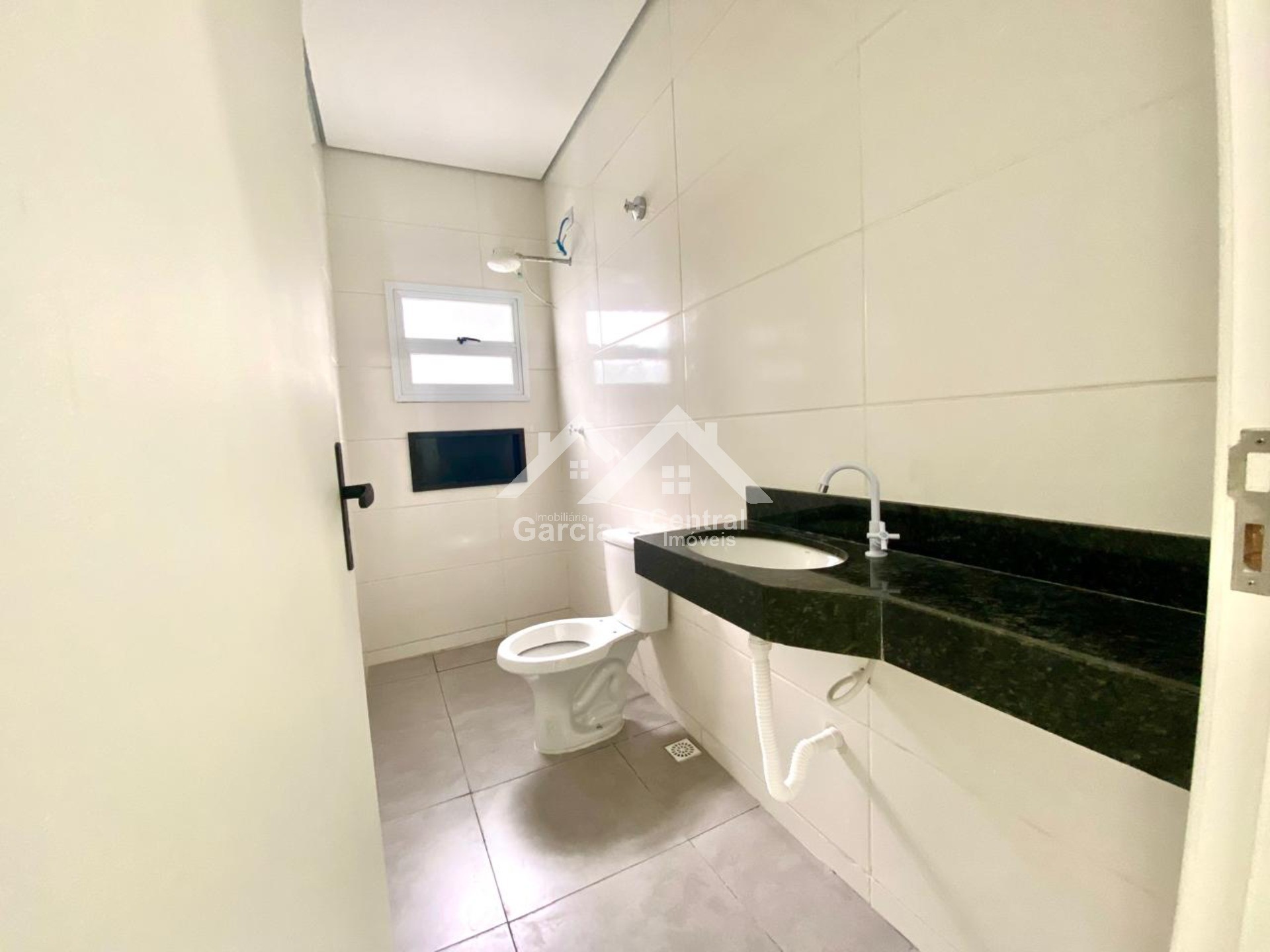 Foto 15 - Casa com piscina em Peruíbe