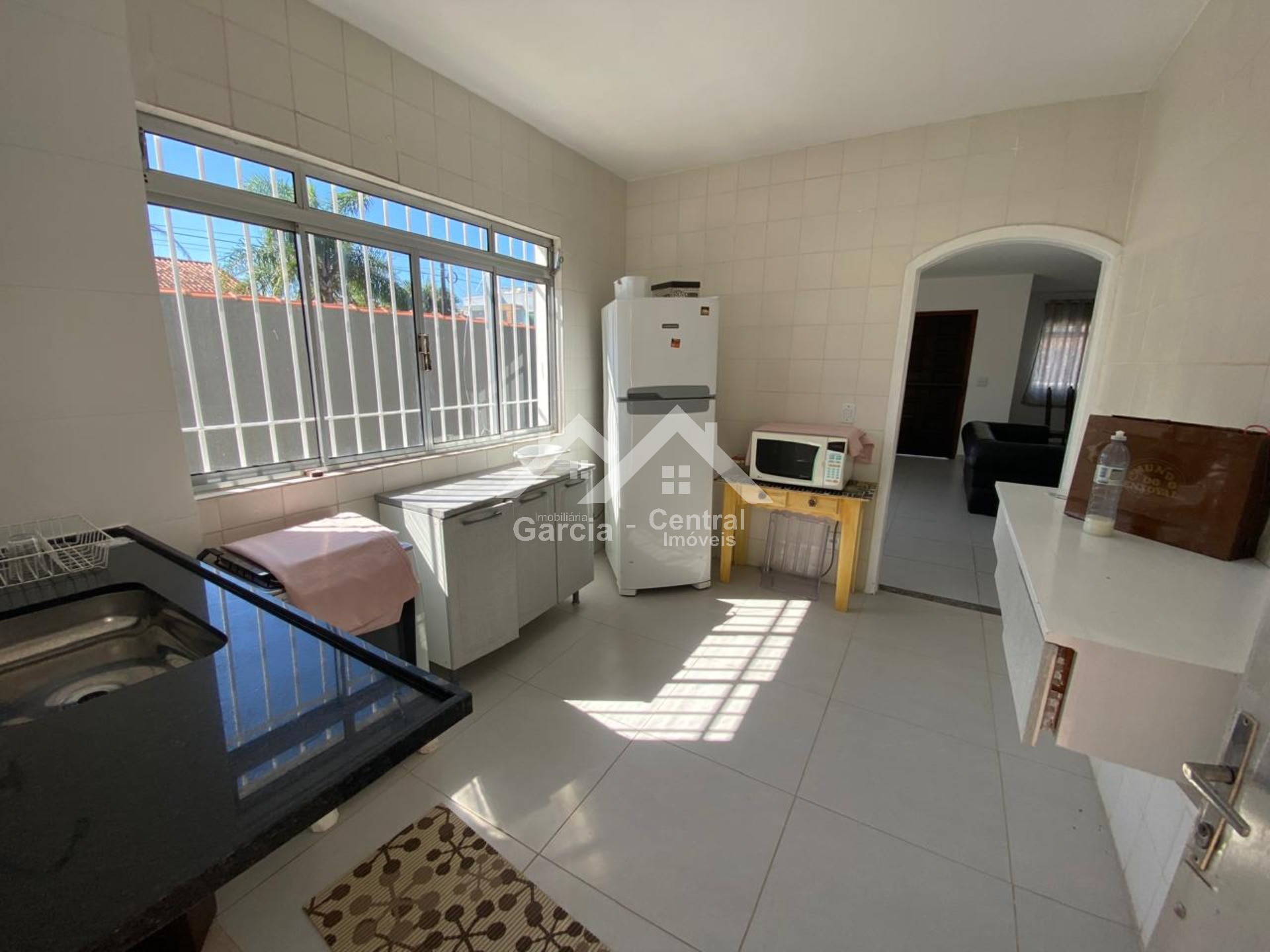 Foto 4 - Sobrado lado Praia em Peruíbe com 4 Dormitórios (1 Suíte), Edícula e Espaço Gourmet