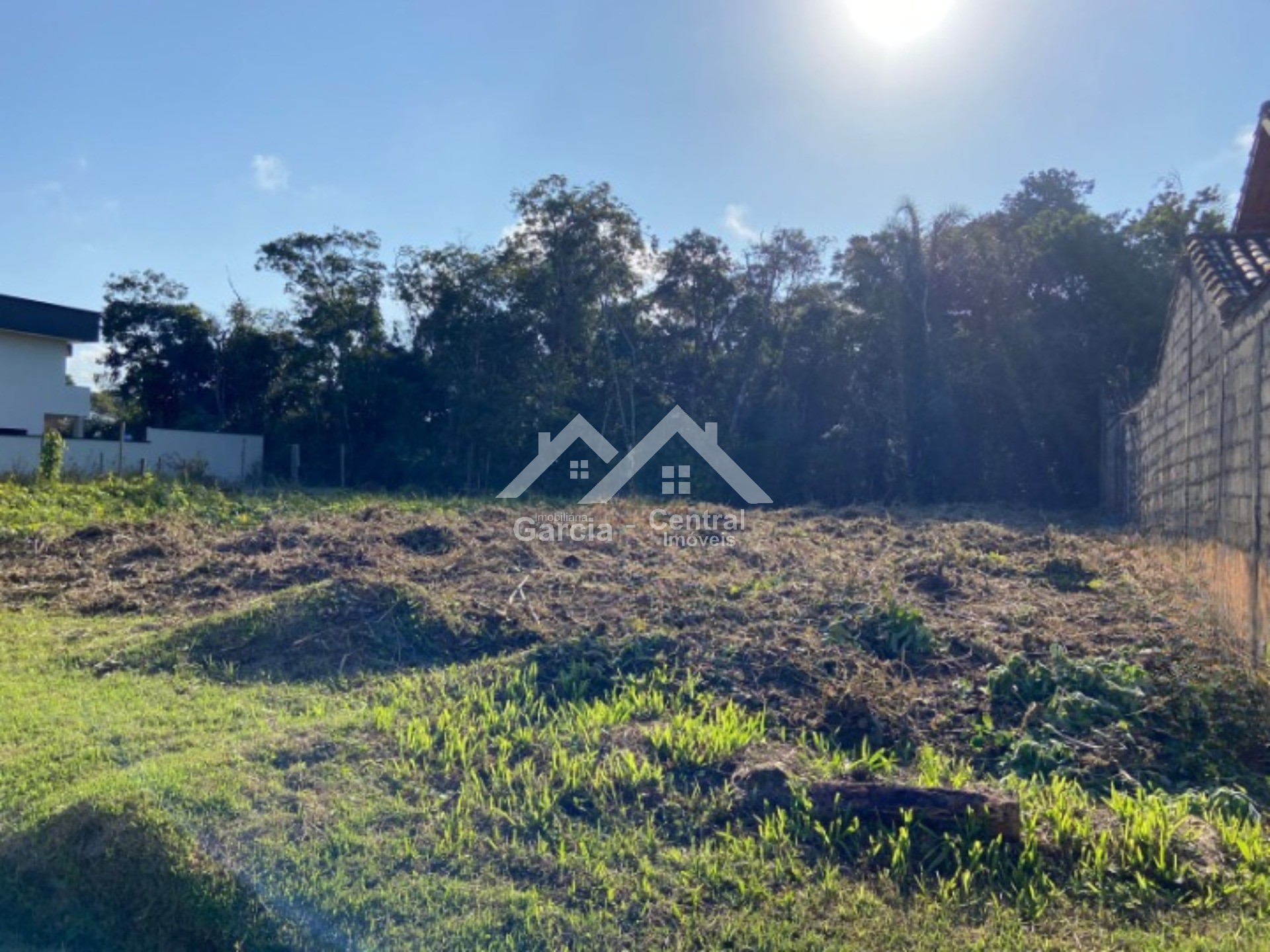 Terreno em condomínio em Peruíbe