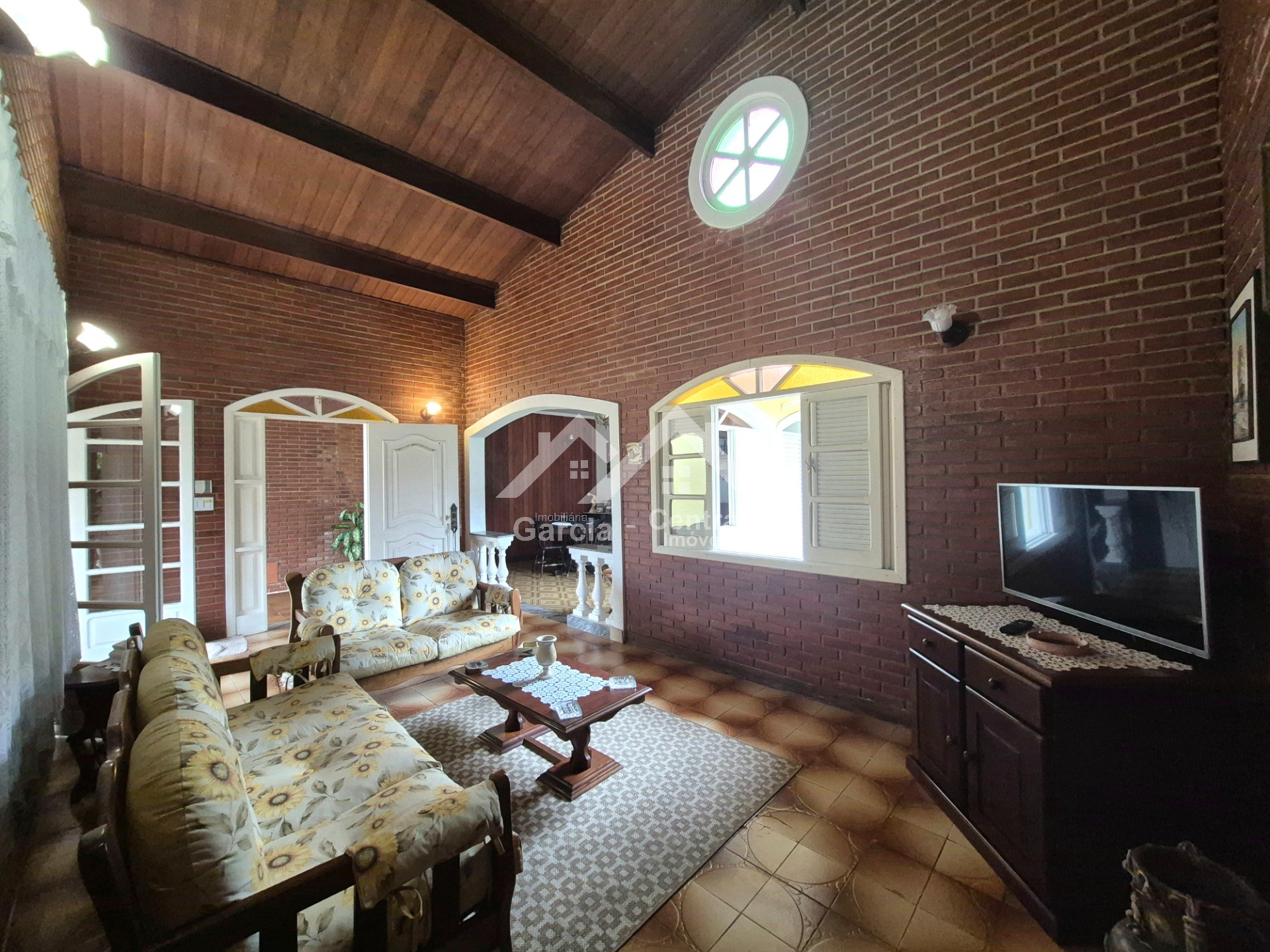 Foto 5 - Casa exclusiva com Jardim Amplo, Piscina e Área de Lazer Completa em Peruíbe