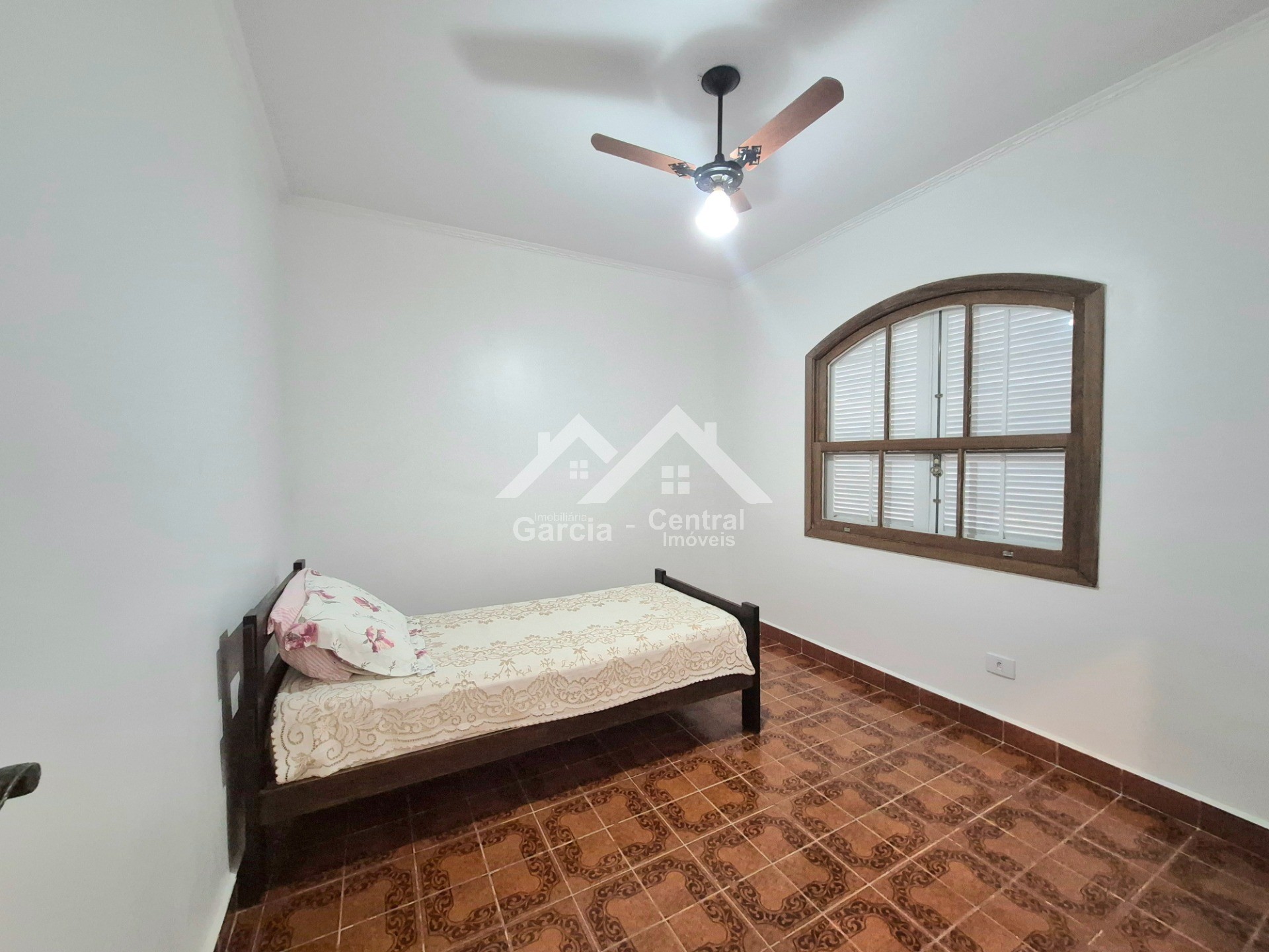 Foto 14 - Casa exclusiva com Jardim Amplo, Piscina e Área de Lazer Completa em Peruíbe