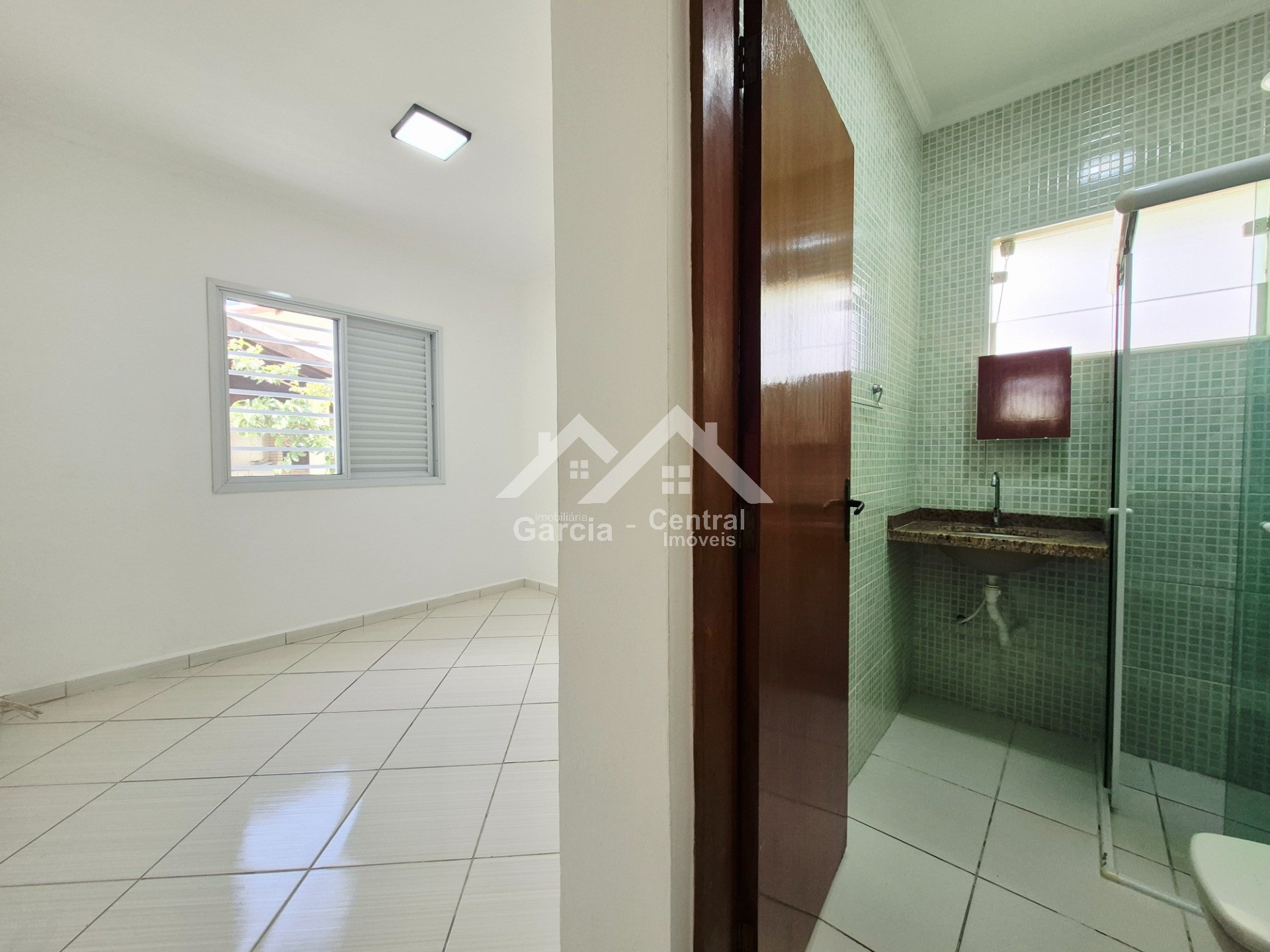 Foto 12 - Sobrado à Venda no Park D`Aville em Peruíbe, Próximo a praia com 3 quartos, Suíte, Área Gourmet e 2 Vagas