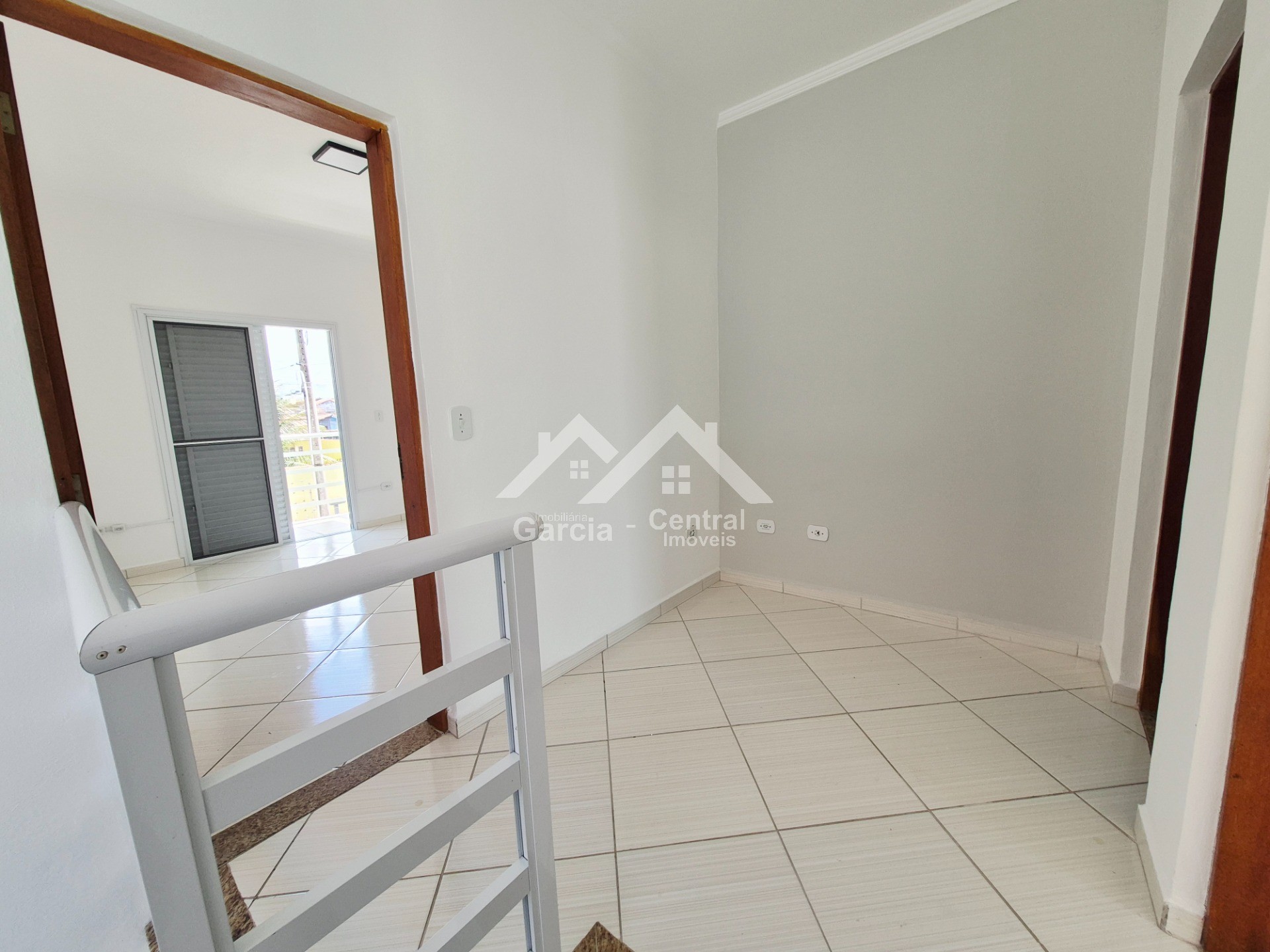 Foto 18 - Sobrado à Venda no Park D`Aville em Peruíbe, Próximo a praia com 3 quartos, Suíte, Área Gourmet e 2 Vagas