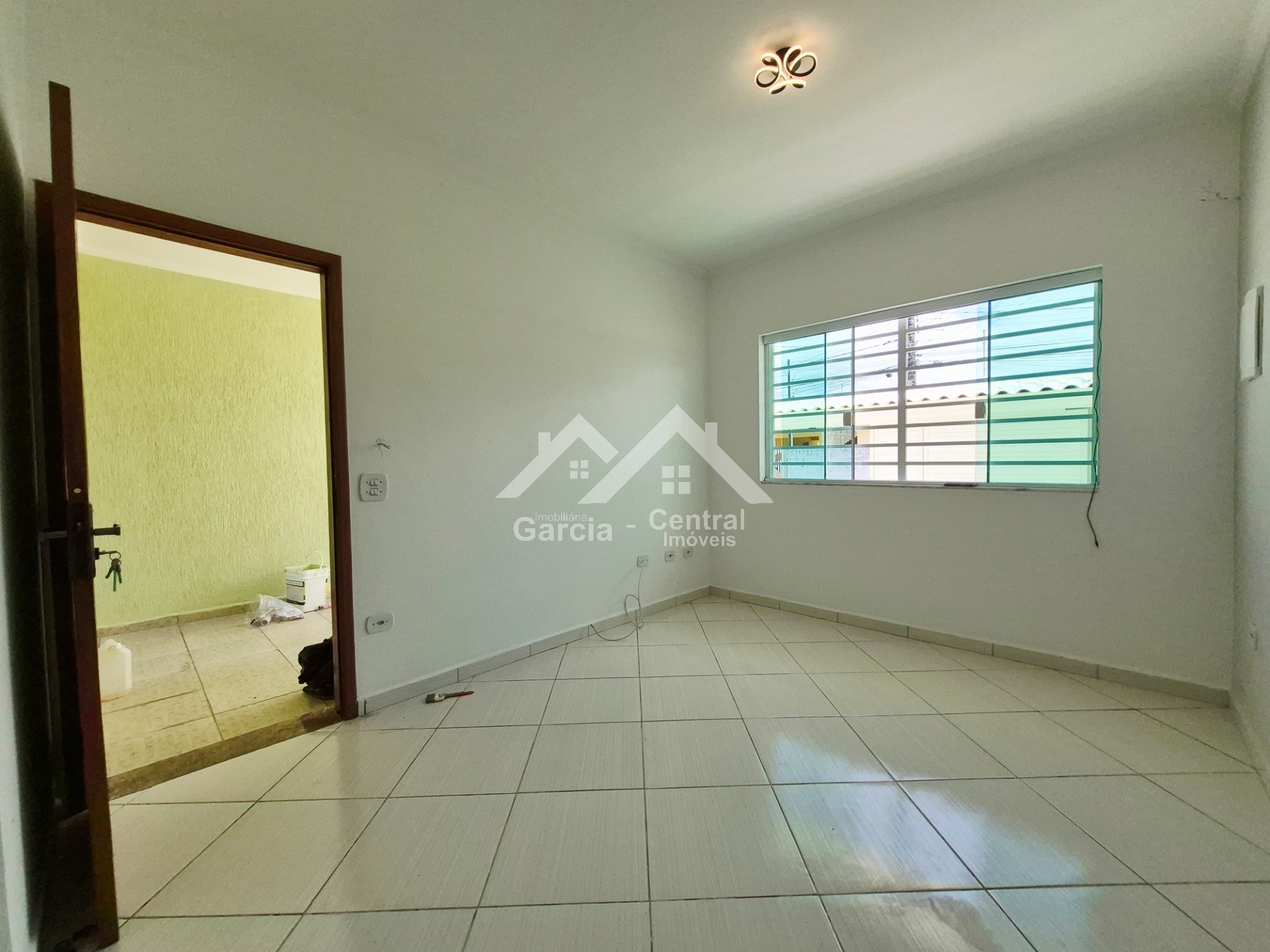 Foto 5 - Sobrado à Venda no Park D`Aville em Peruíbe, Próximo a praia com 3 quartos, Suíte, Área Gourmet e 2 Vagas
