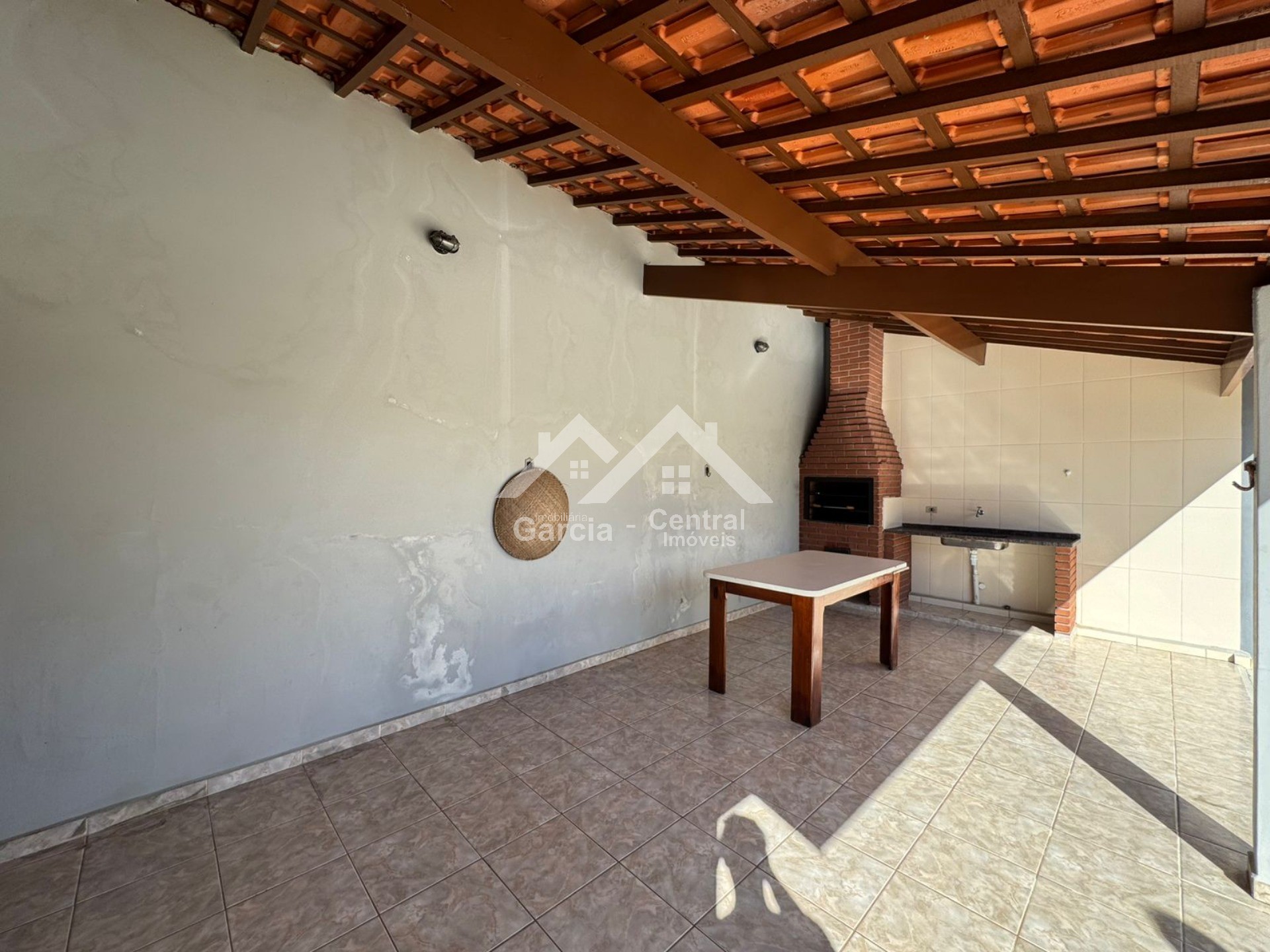 Foto 4 - Casa com piscina em uma área de 500 metros em Peruíbe