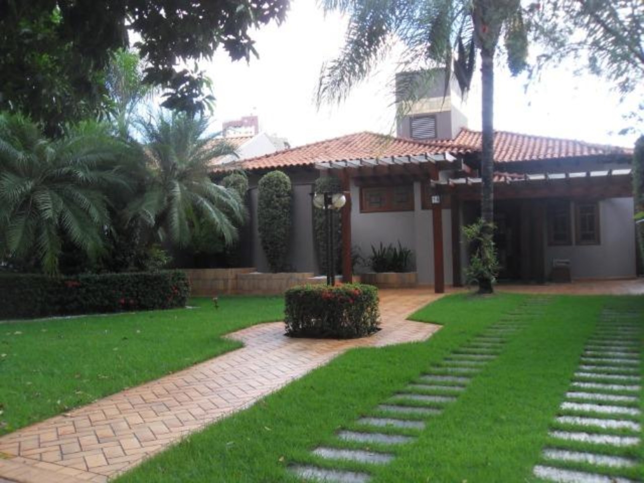 Casa, 4 quartos - Foto 1