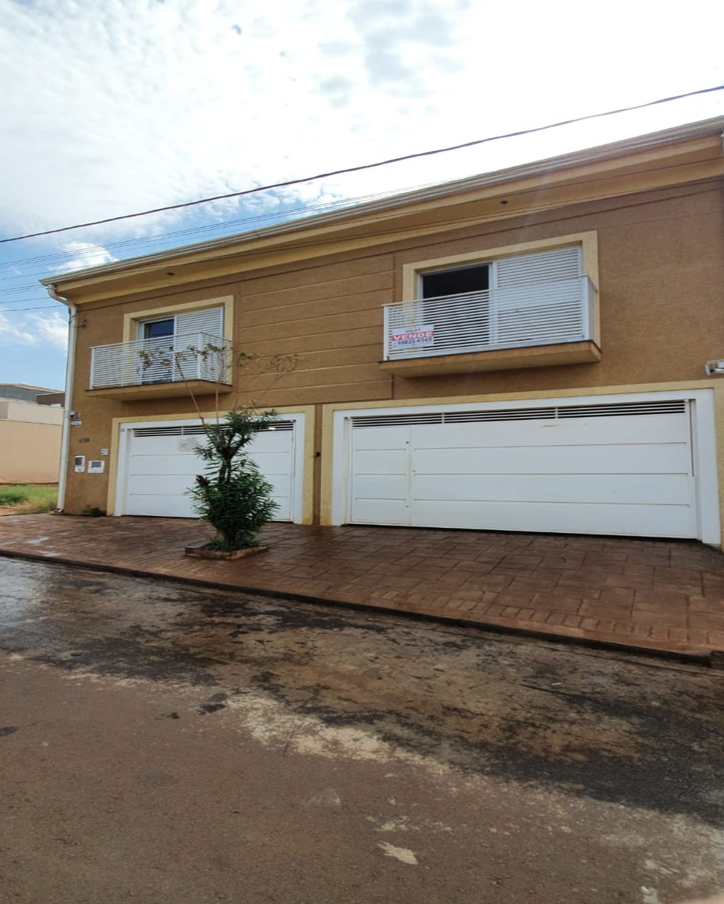 Casa, 5 quartos, 200 m² - Foto 1