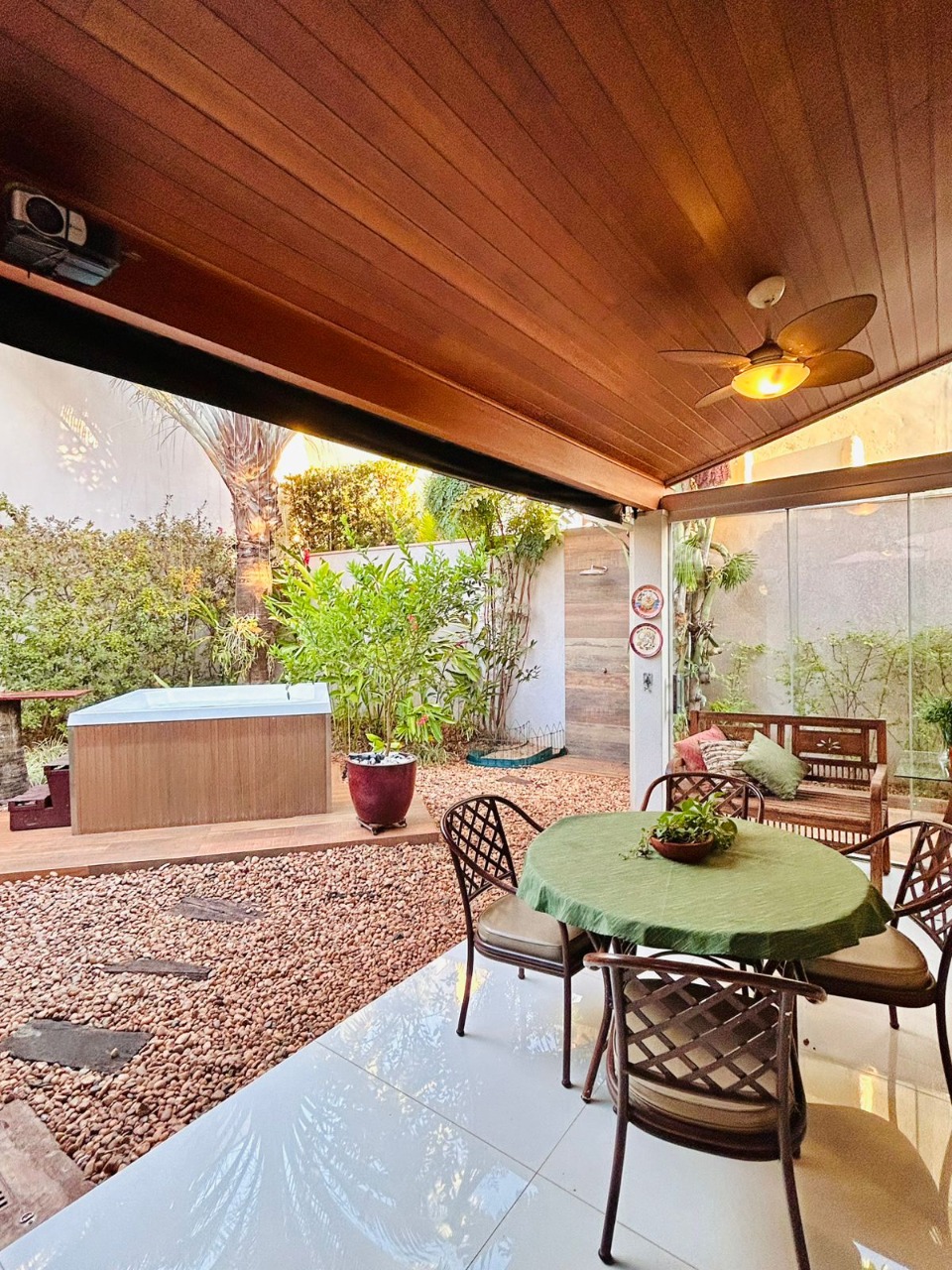Casa, 3 quartos, 243 m² - Foto 28
