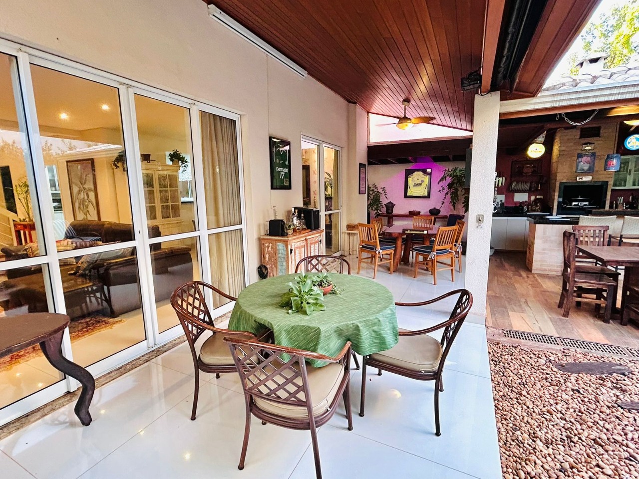 Casa, 3 quartos, 243 m² - Foto 20
