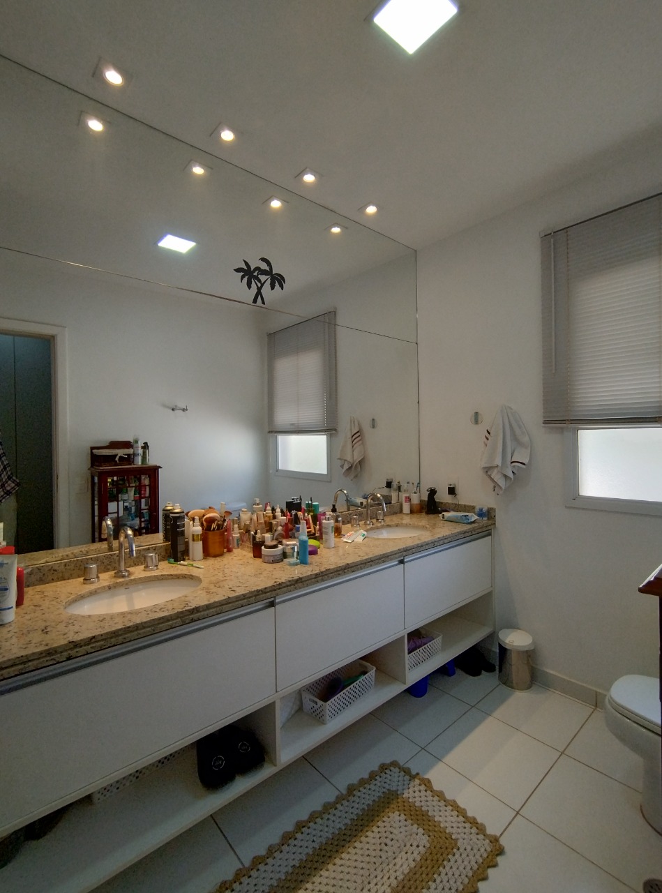Casa, 3 quartos, 243 m² - Foto 33