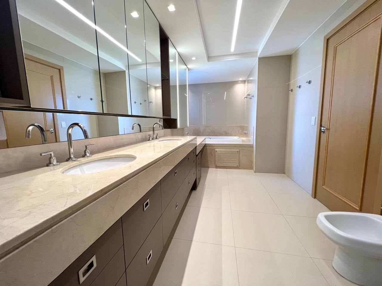 Apartamento, 4 quartos, 345 m² - Foto 34