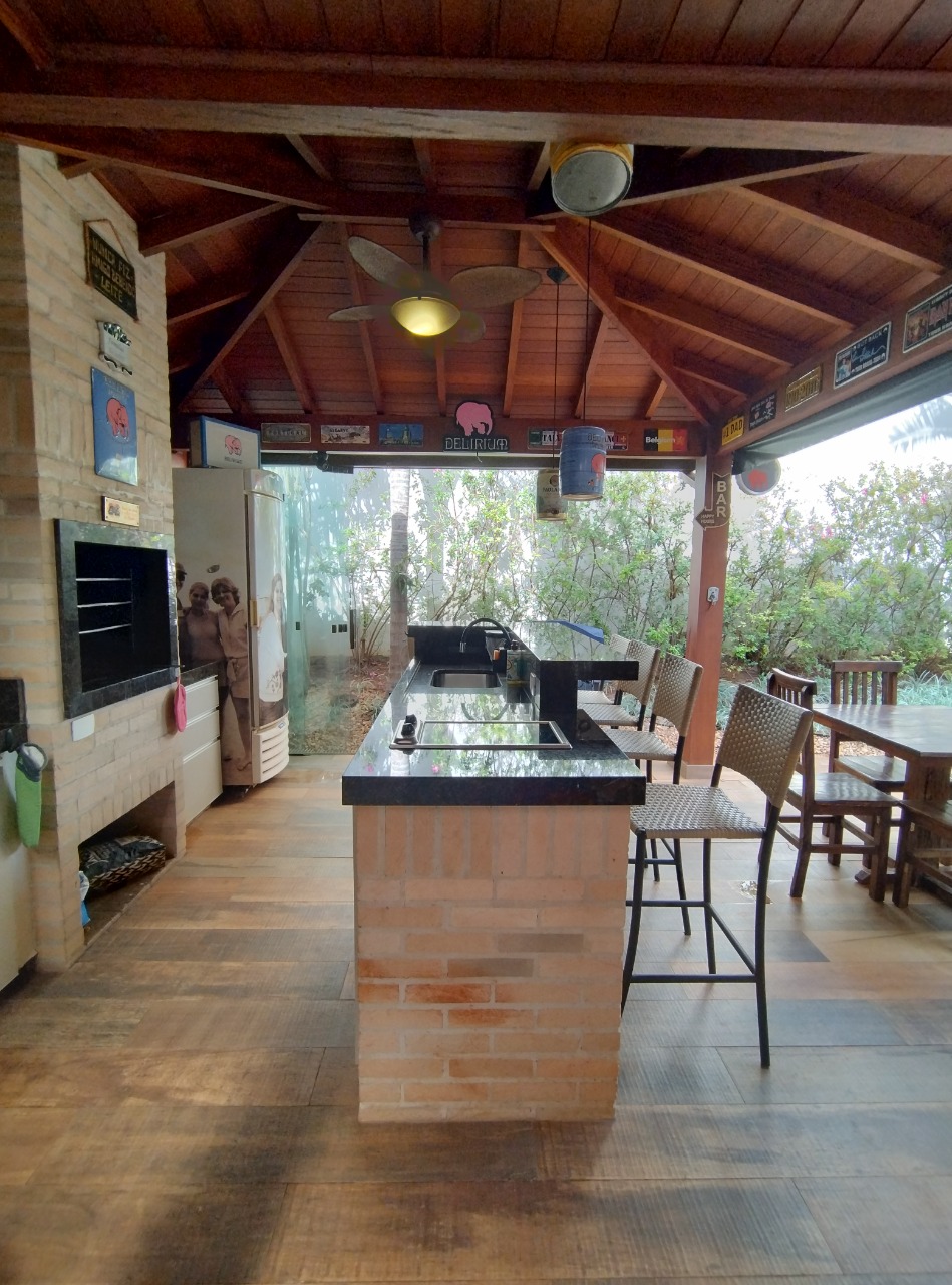 Casa, 3 quartos, 243 m² - Foto 16