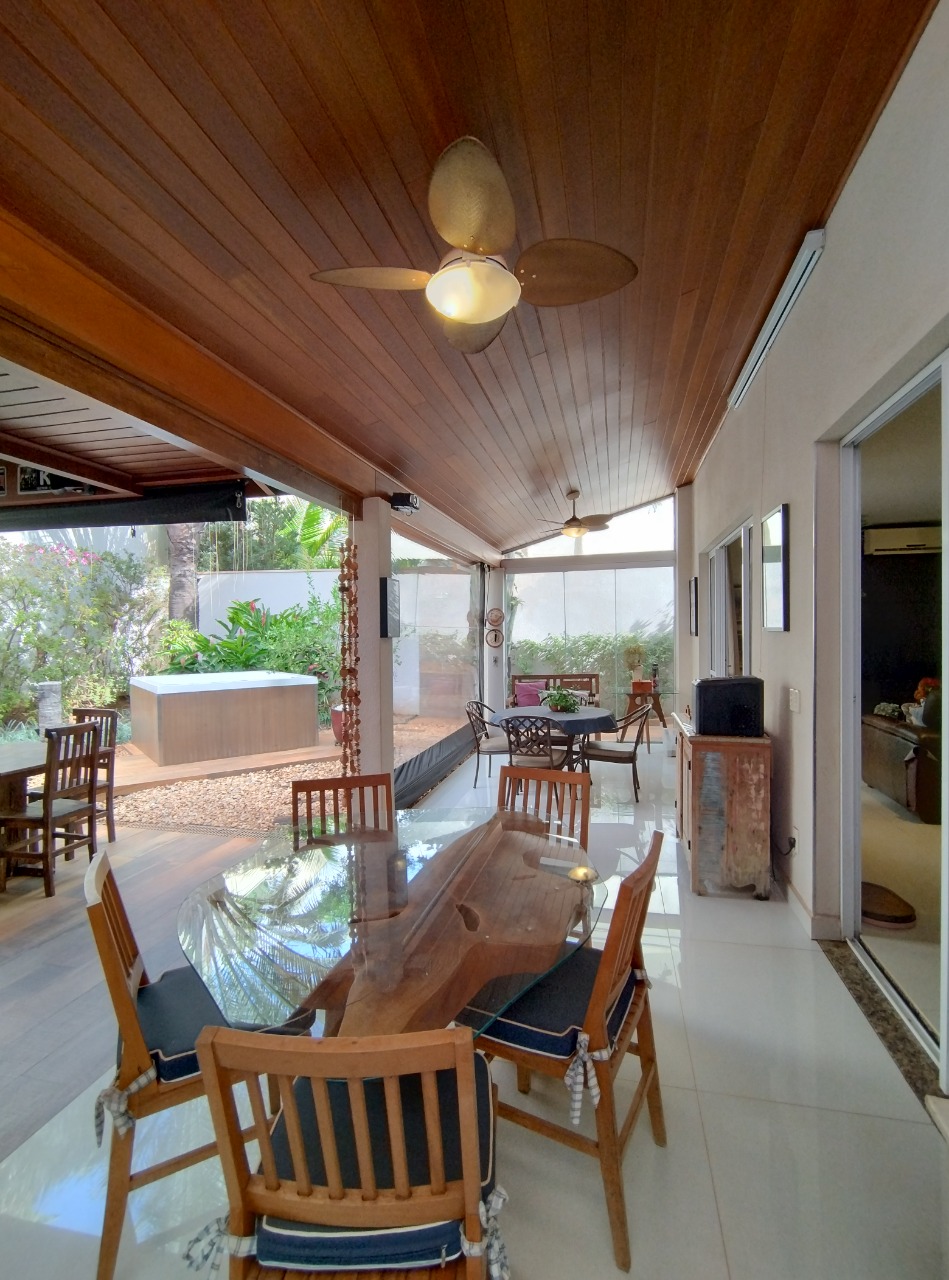 Casa, 3 quartos, 243 m² - Foto 14