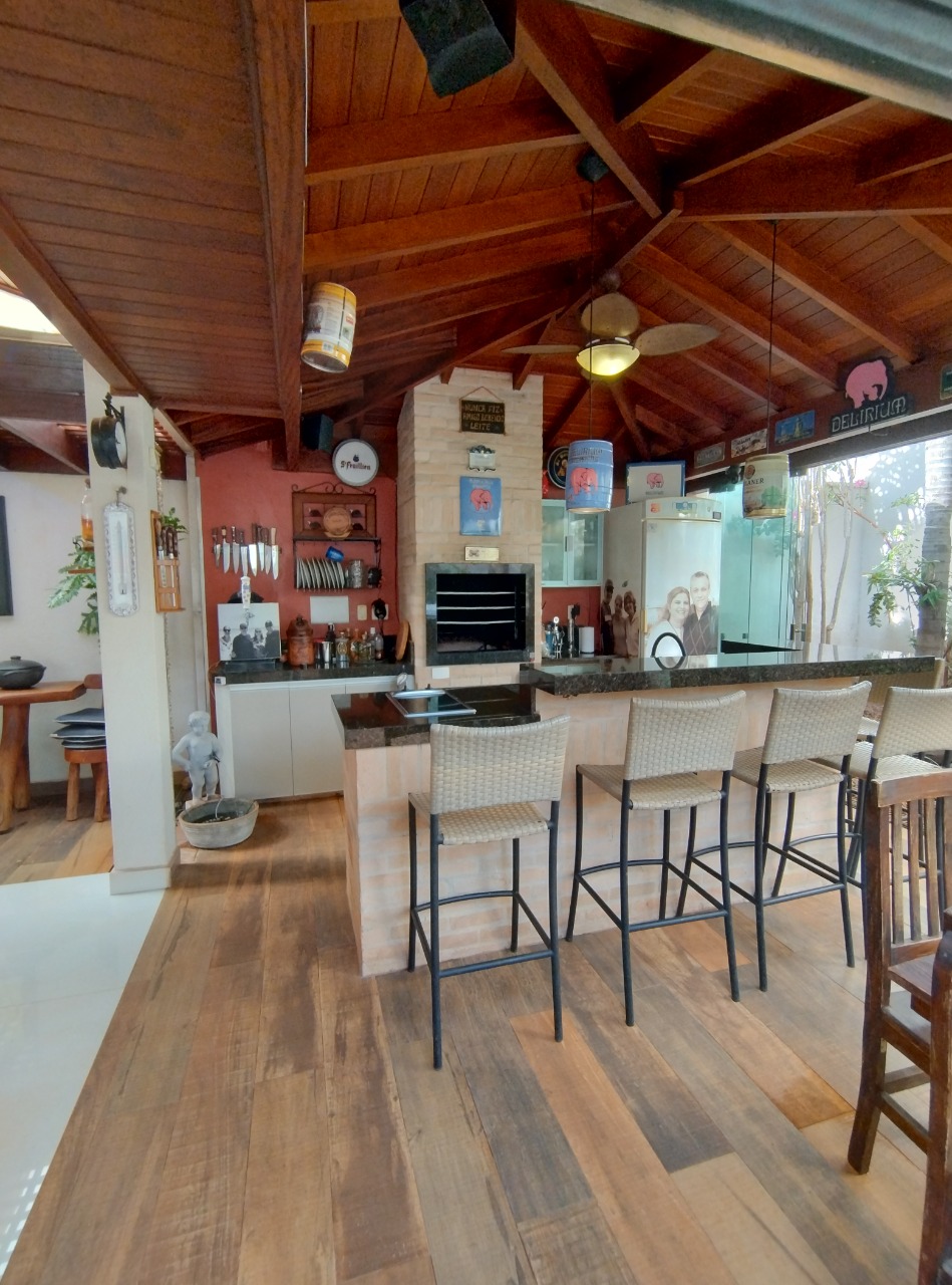 Casa, 3 quartos, 243 m² - Foto 15