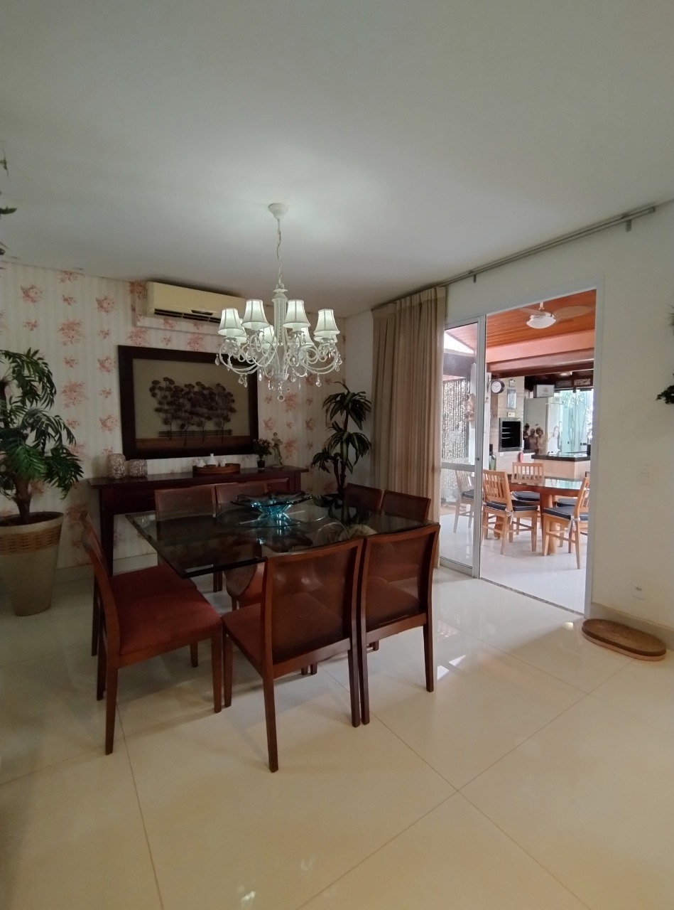 Casa, 3 quartos, 243 m² - Foto 7
