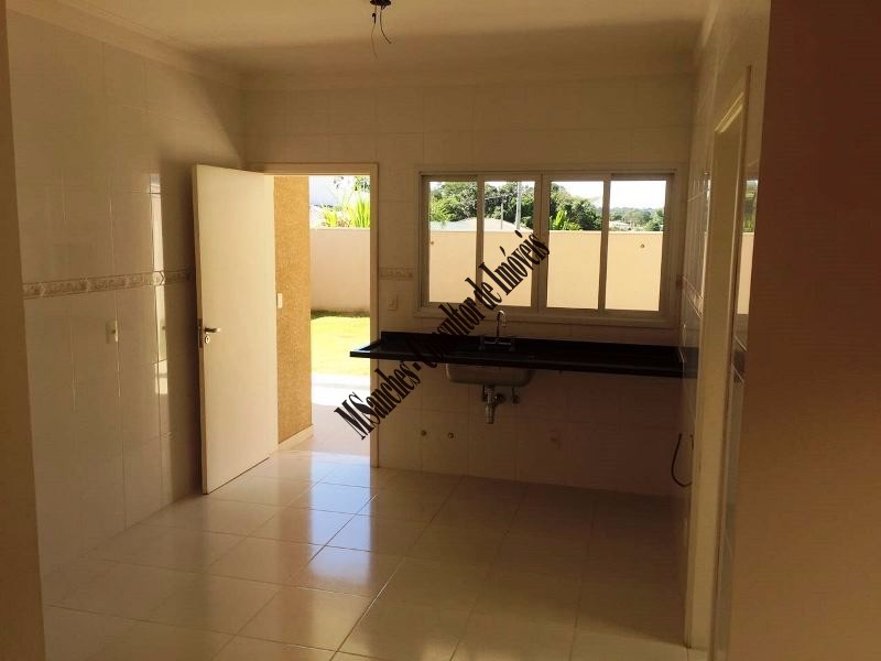 Sobrado, 4 quartos, 200 m² - Foto 1