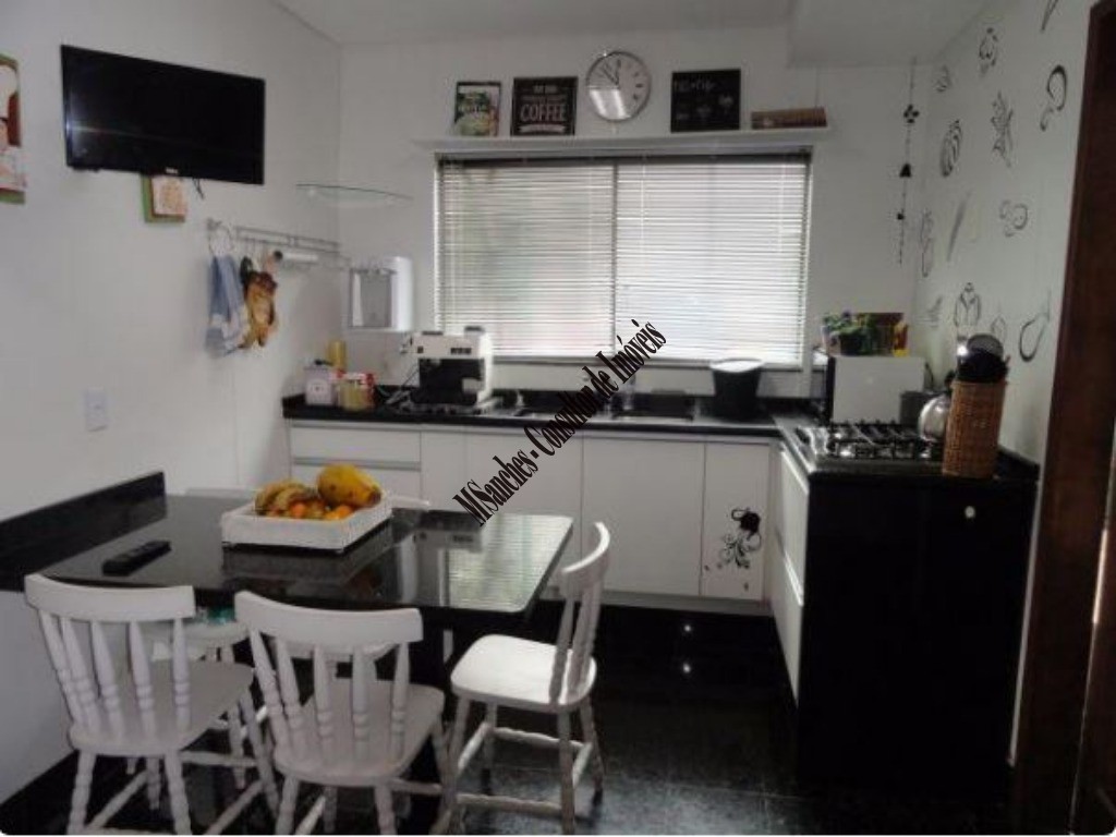 Sobrado, 4 quartos, 300 m² - Foto 10
