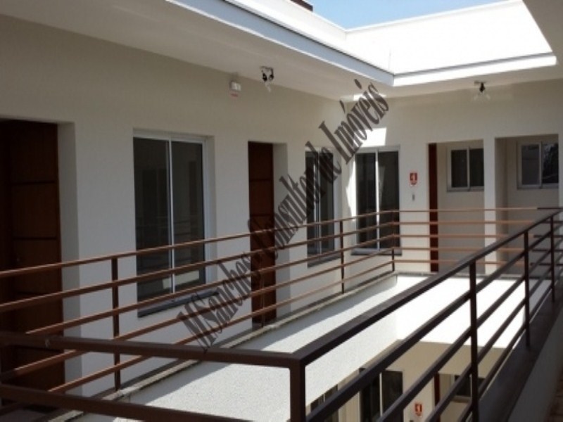 Apartamento à venda com 1 quarto, 40m² - Foto 1