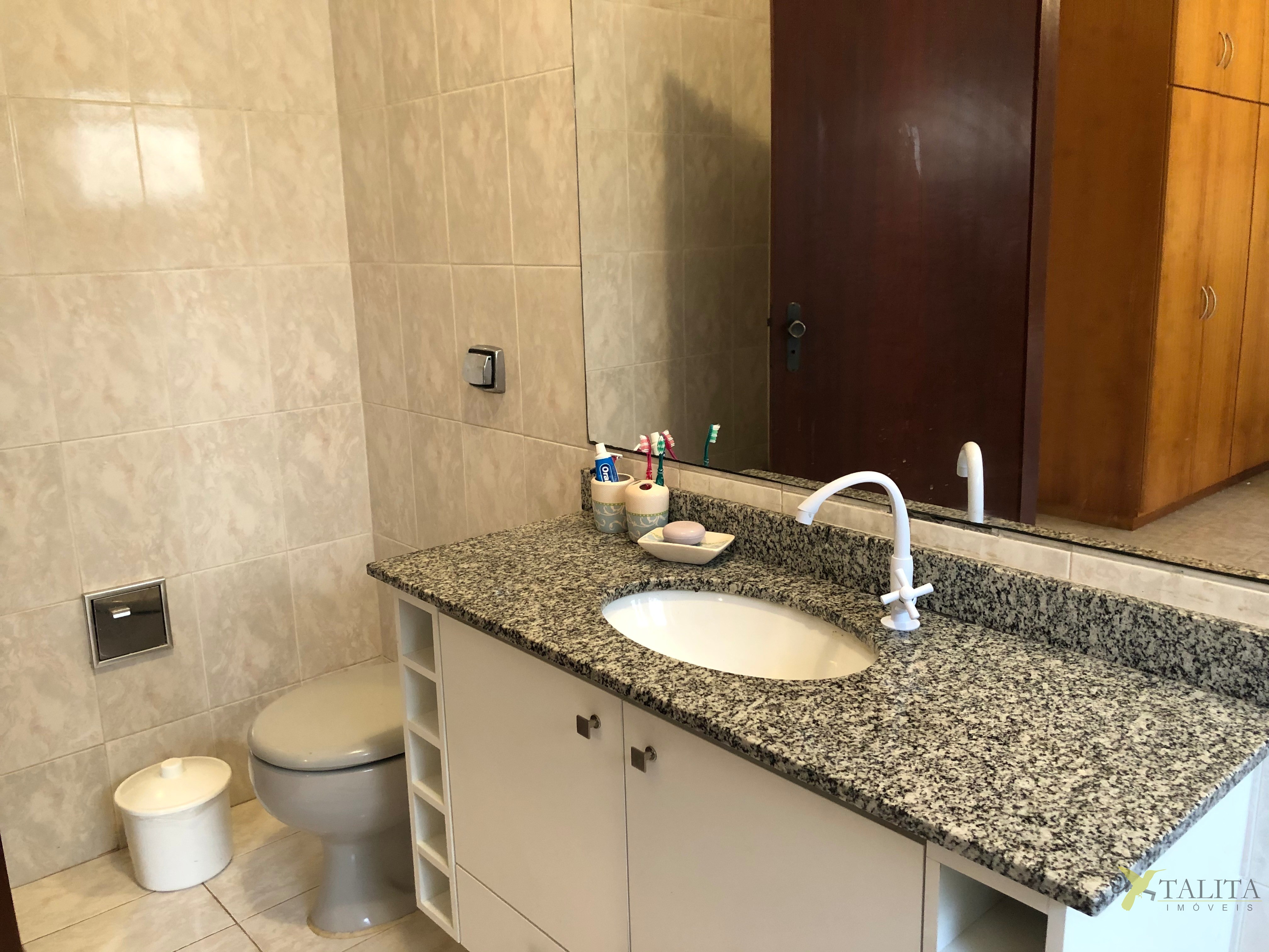 Casa à venda com piscina - cerquilho