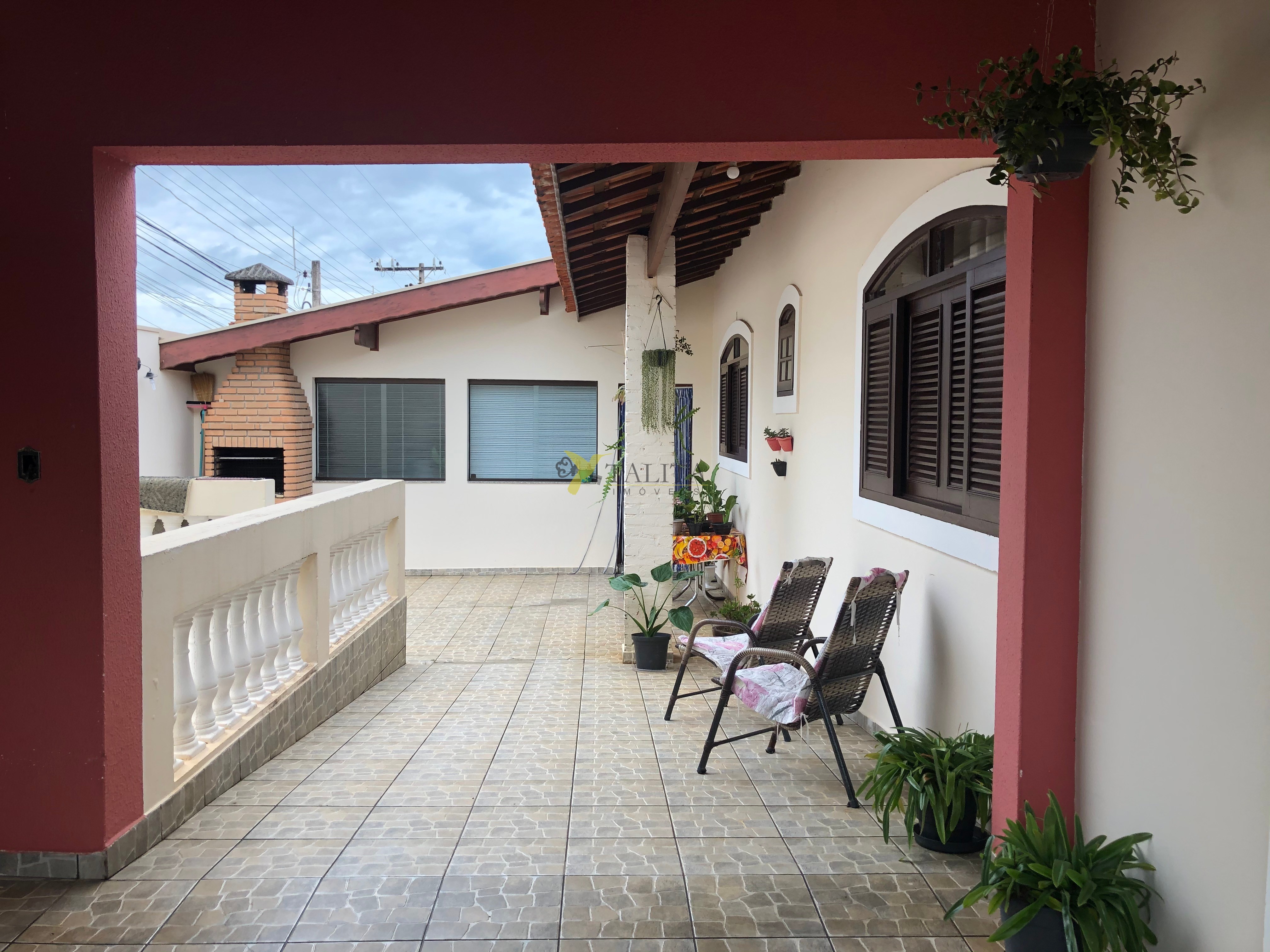 Casa com ponto comercial à venda - cerquilho
