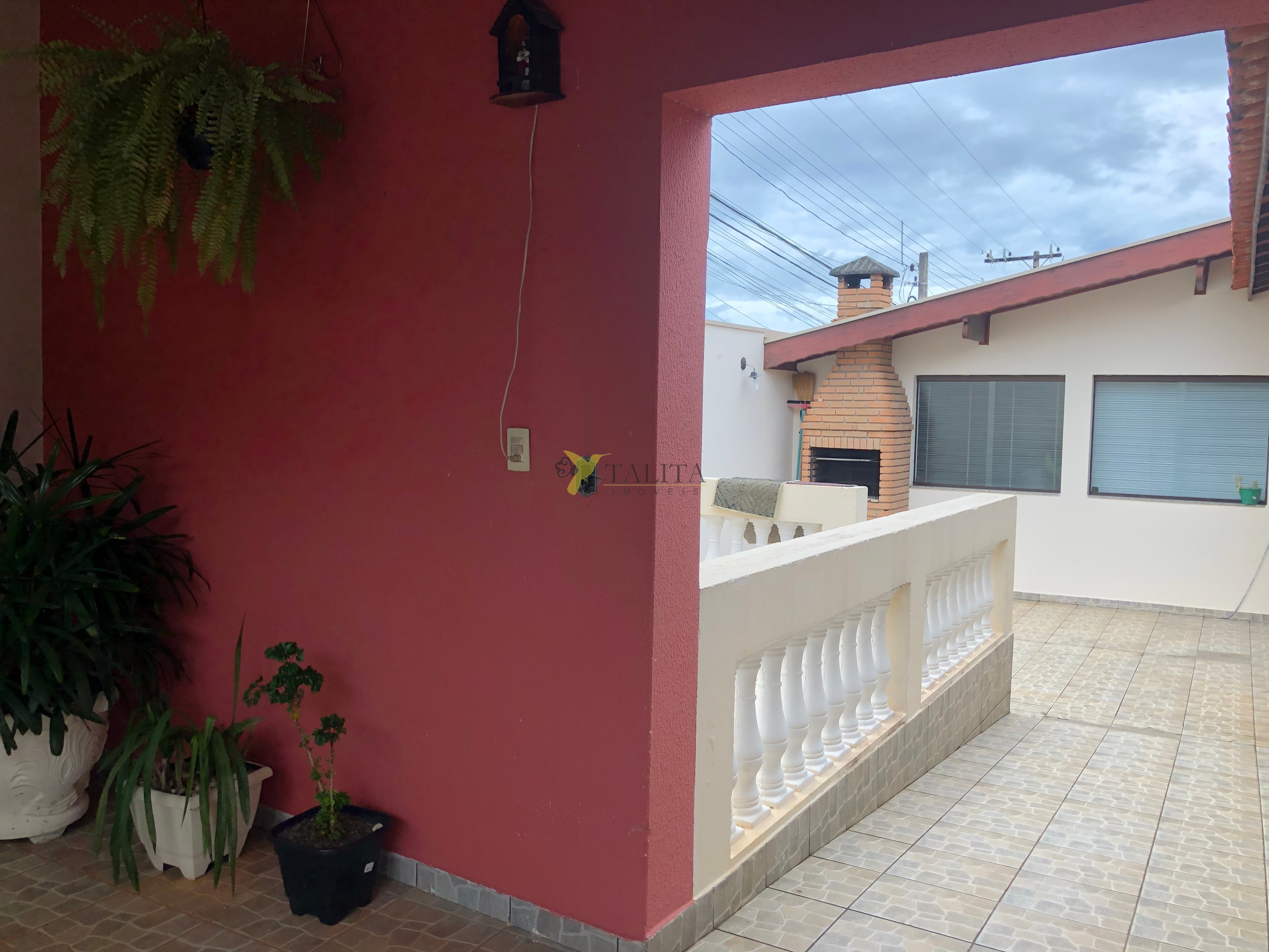 Casa com ponto comercial à venda - cerquilho