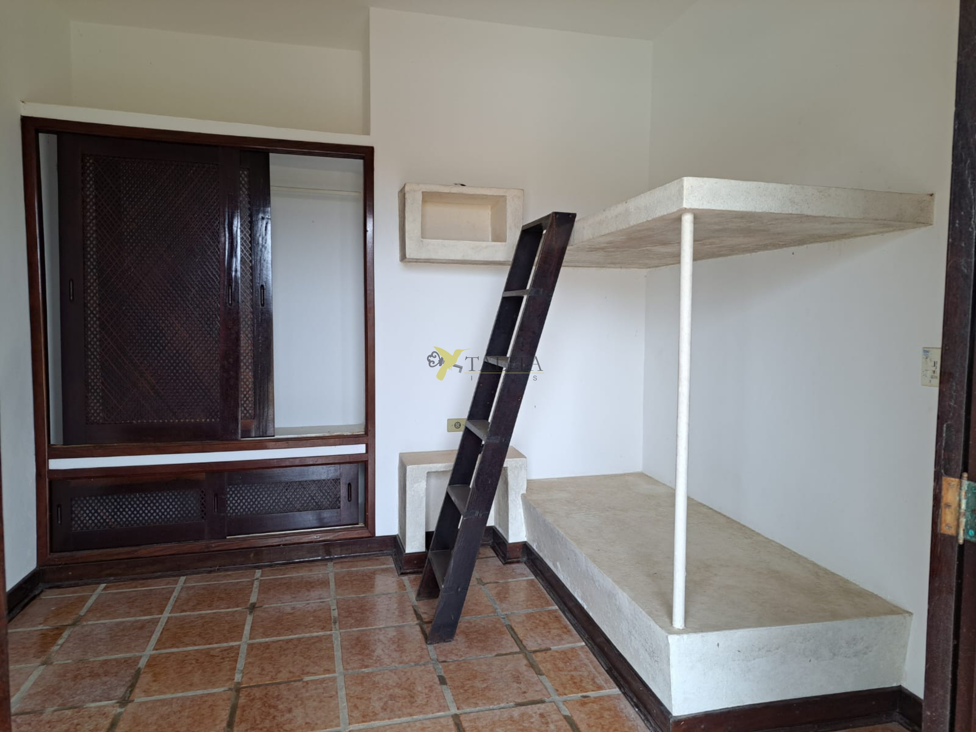 Casa à venda - iguape - sp